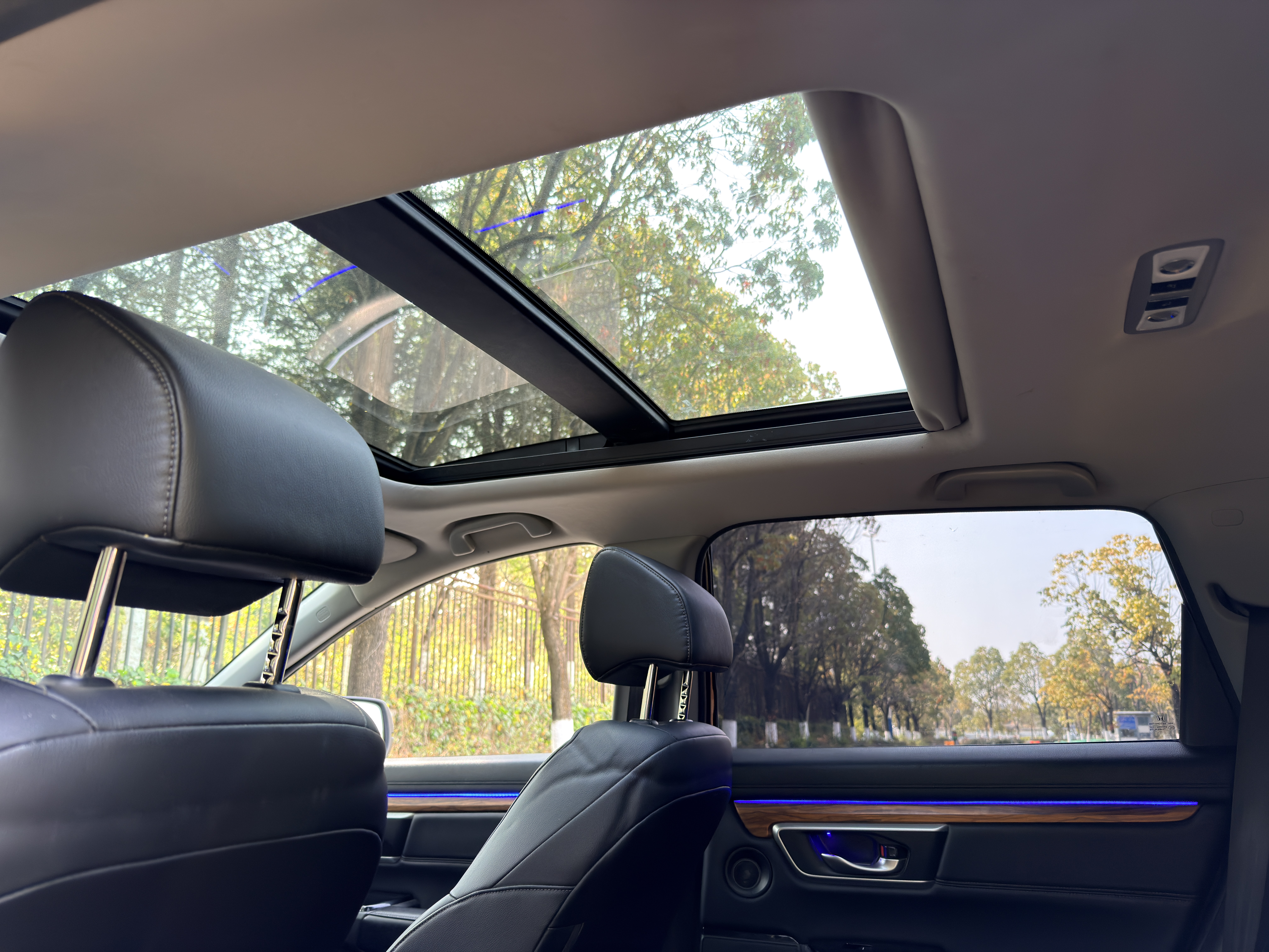 Honda CR-V 2018 image de voiture #10