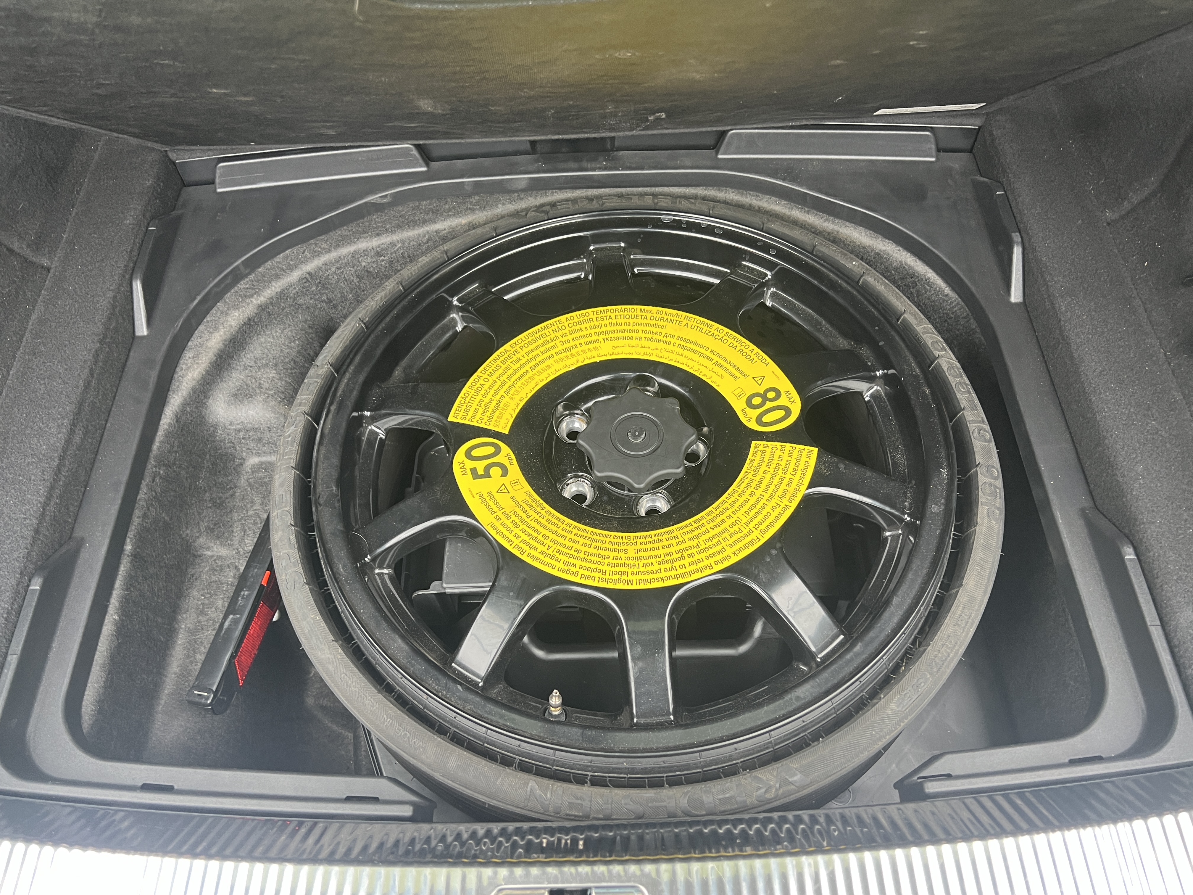 Audi A4 (Imported) 2016 #10 Audi A4 (Imported) 2016 car image #10