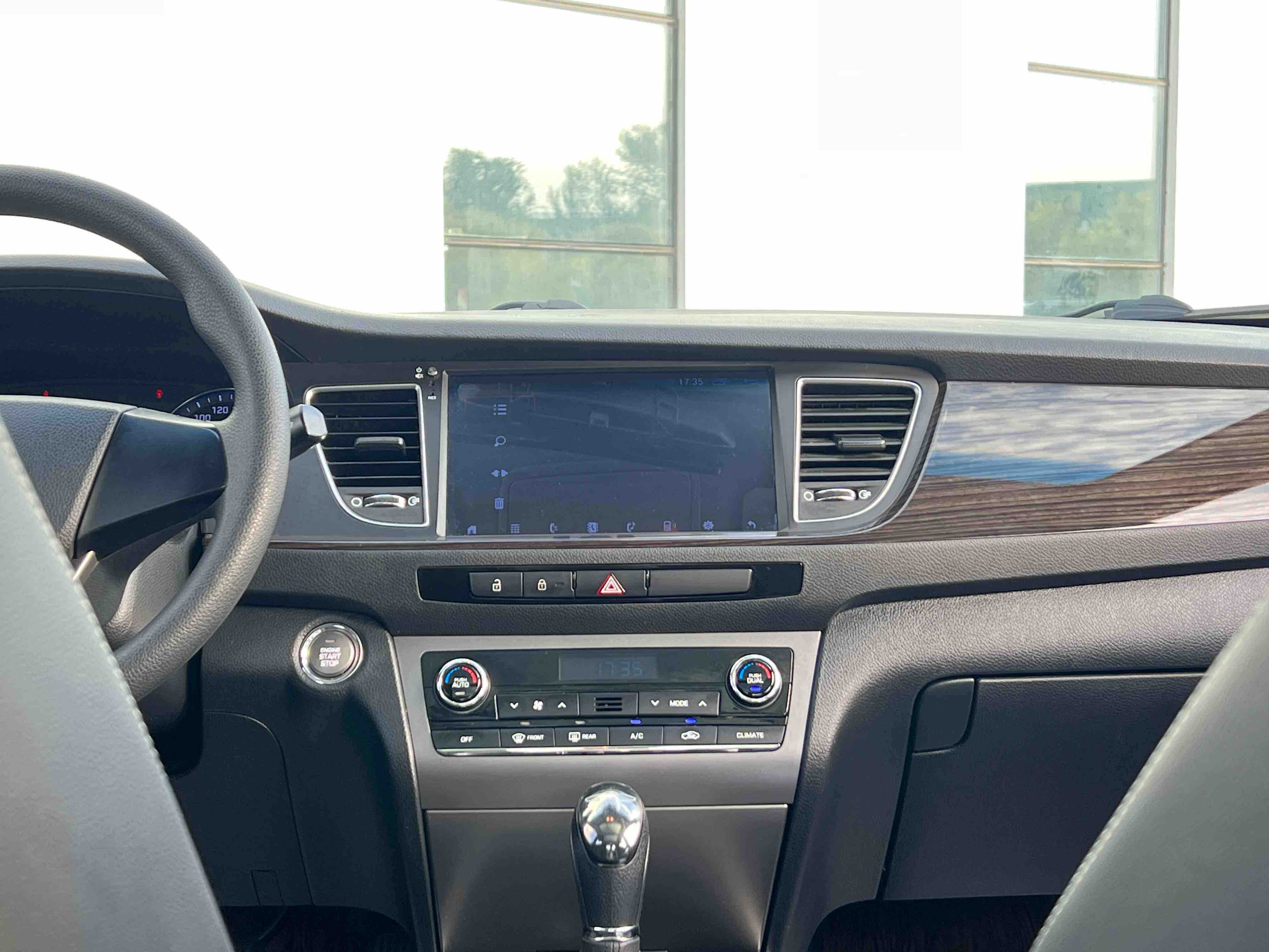 Hyundai Mistra 2016 car image #10