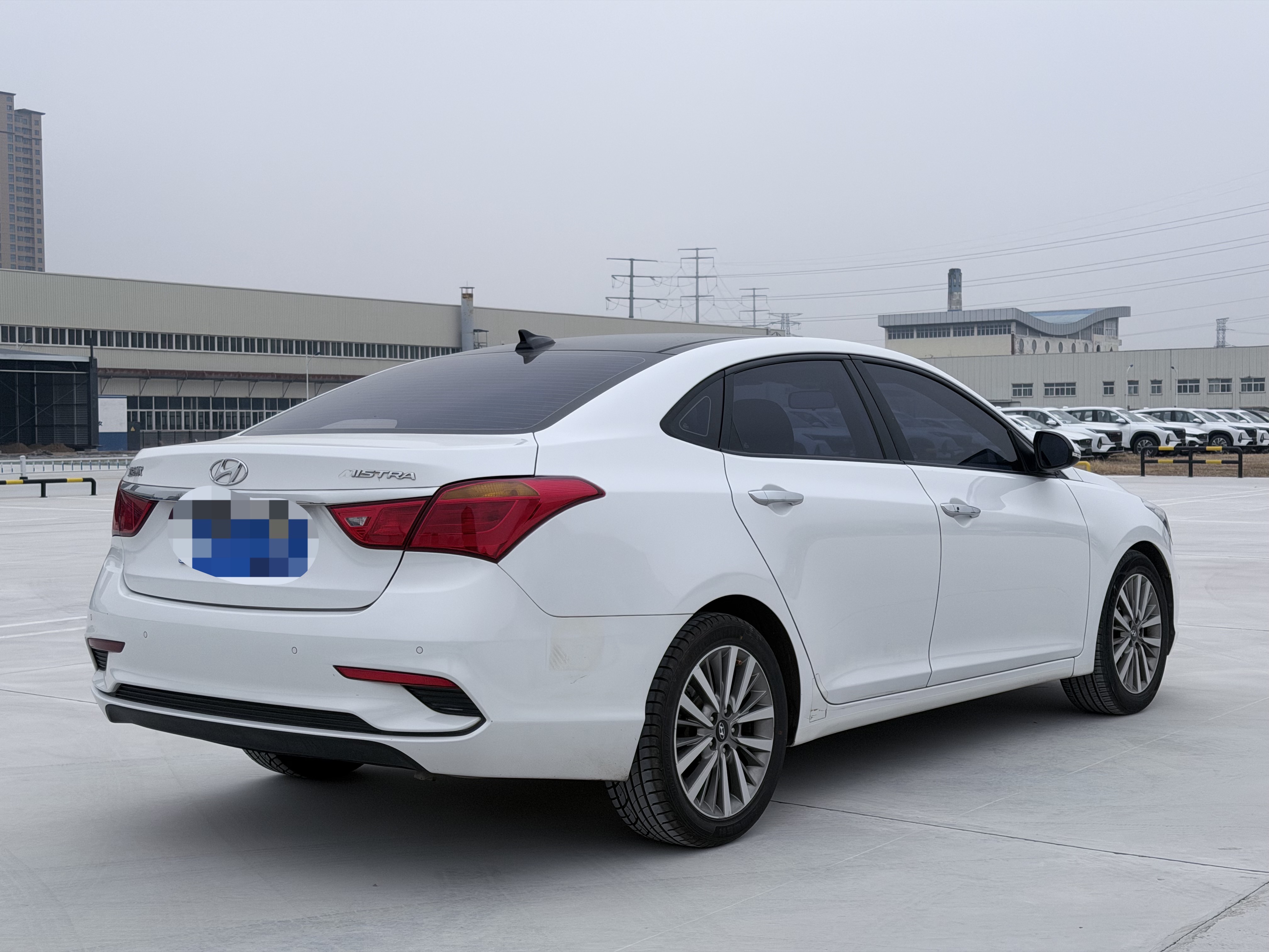 Hyundai Mistra 2017 car image #10