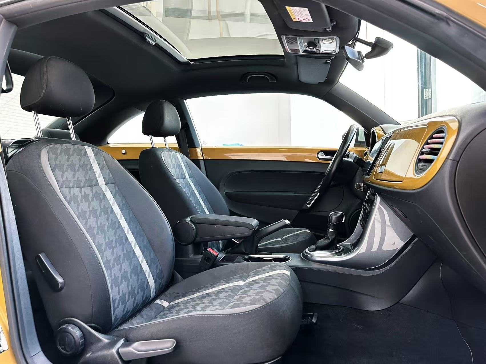 Volkswagen Beetle 2017 immagine di auto #10