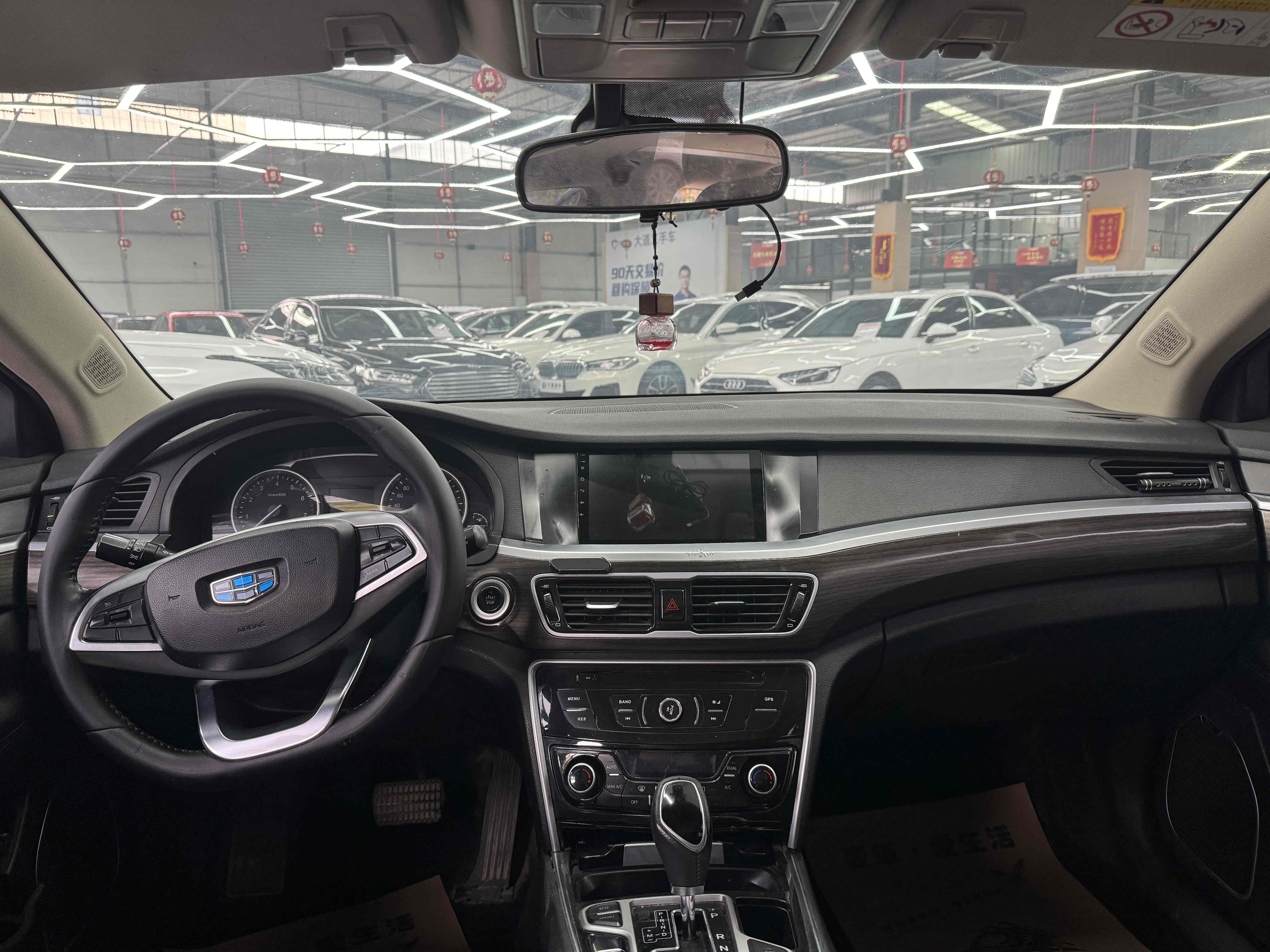 GEELY Ulion 2018 #10 GEELY Ulion 2018 immagine di auto #10