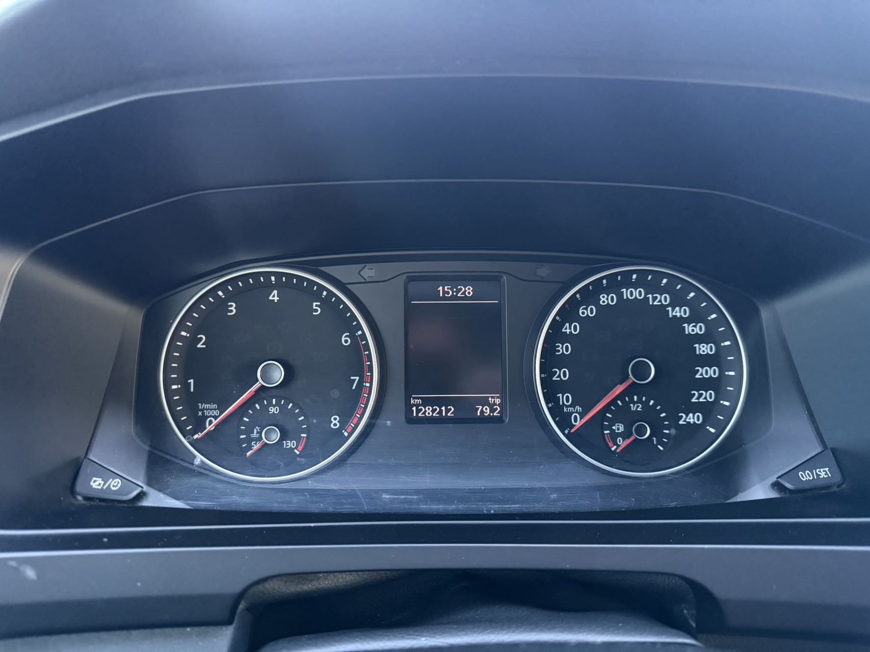 Volkswagen Caravelle 2018 car image #10