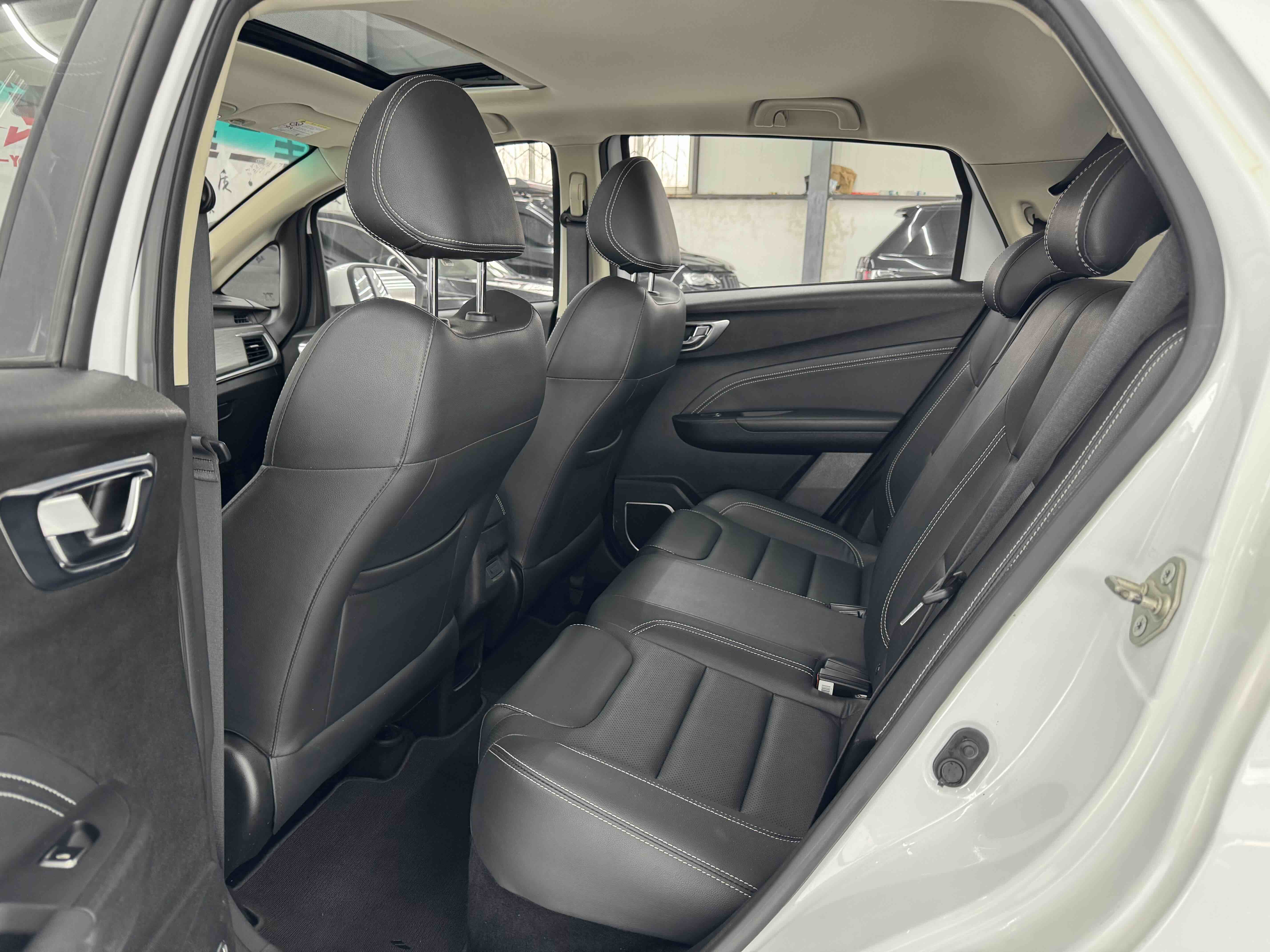 Vision X3 2019 #10 Vision X3 2019 car image #10