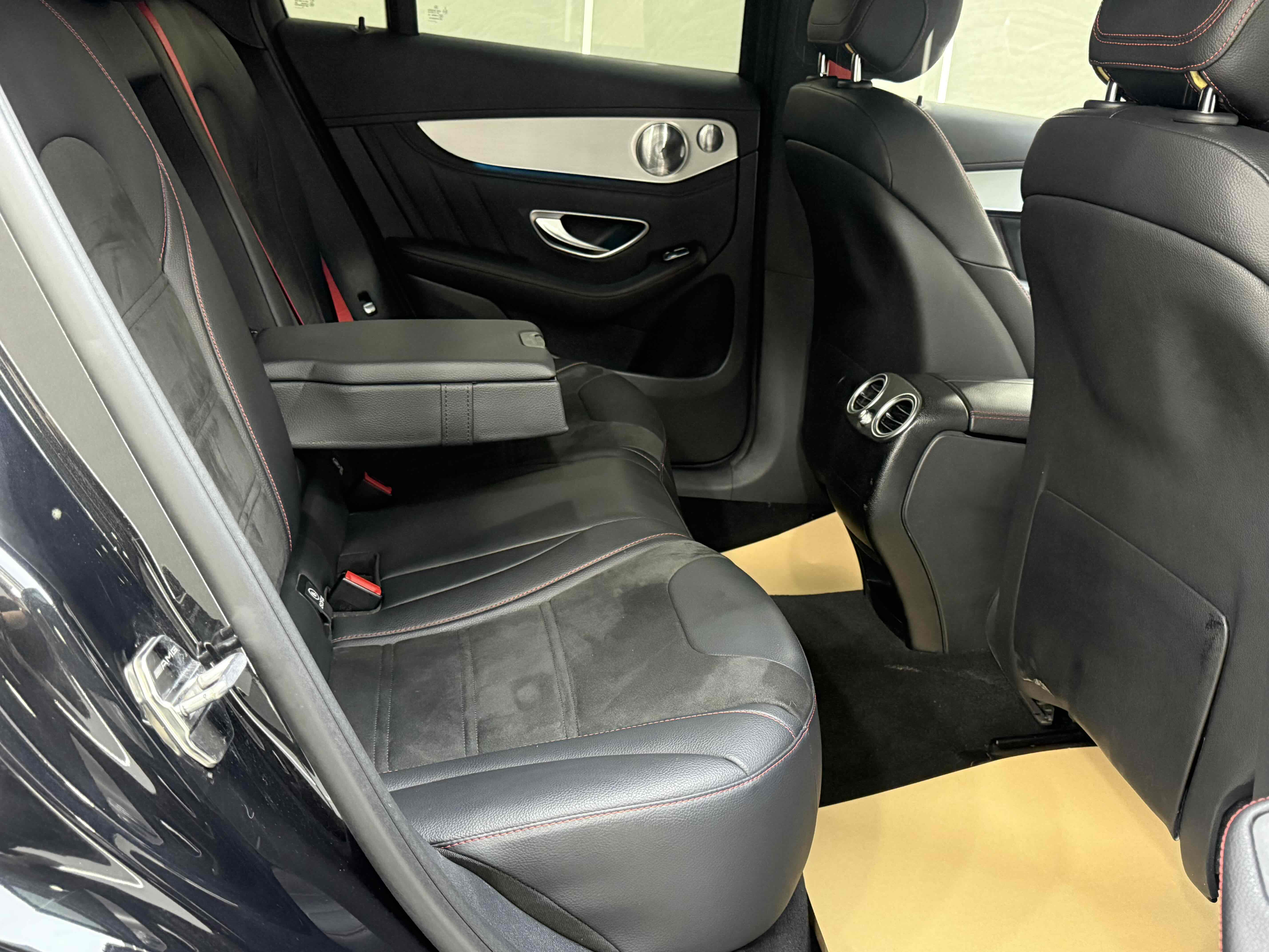 Mercedes-Benz GLC Coupe AMG 2018 صورة سيارة #10