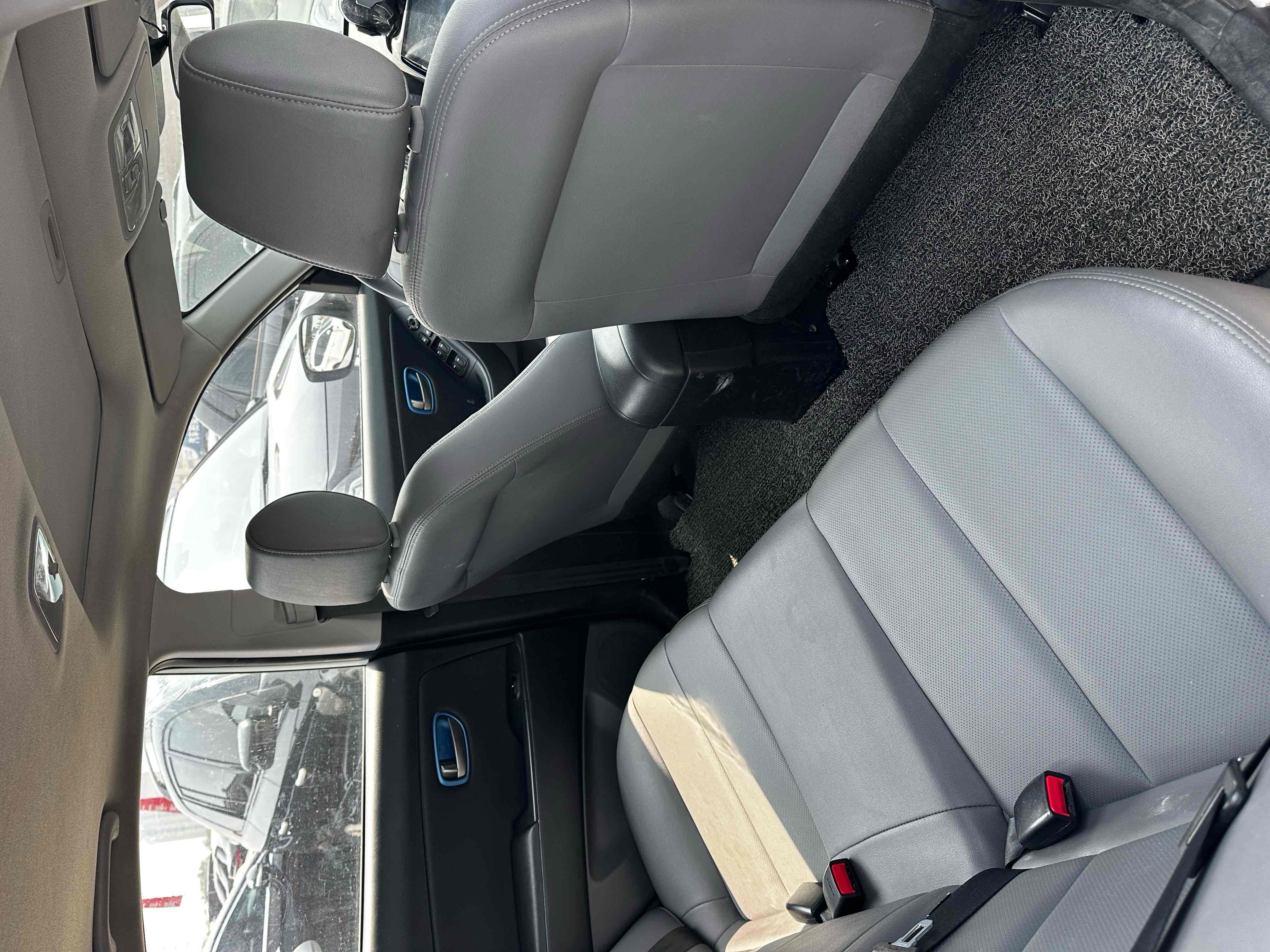 Hyundai Elantra EV 2017 صورة سيارة #10