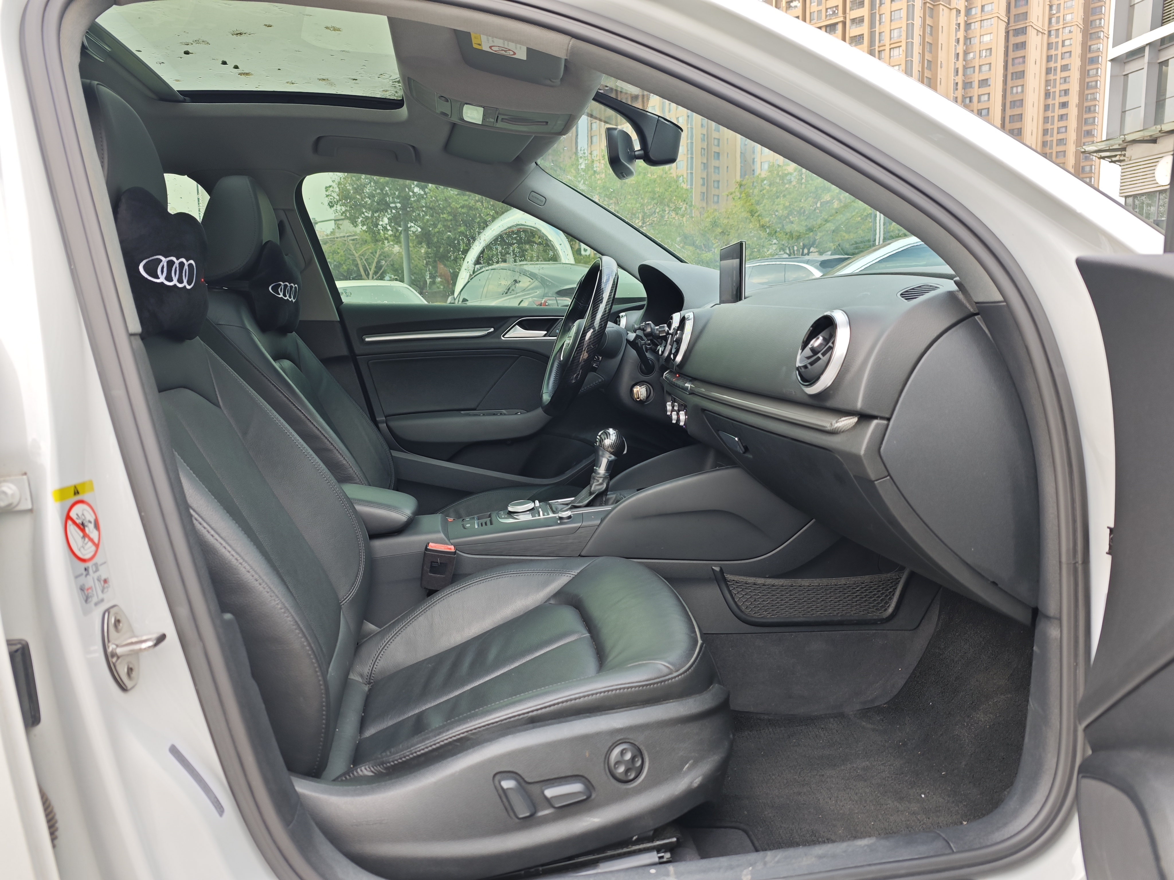 Audi A3 2018 car image #10