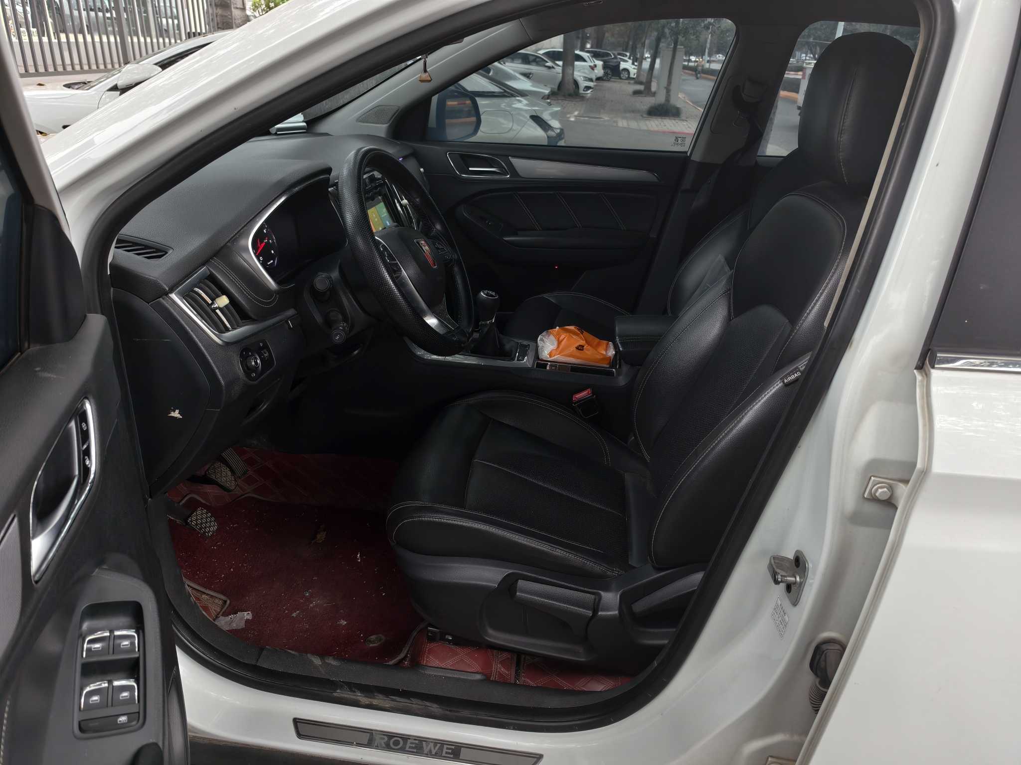 Roewe RX5 2018 изображение автомобиля #10