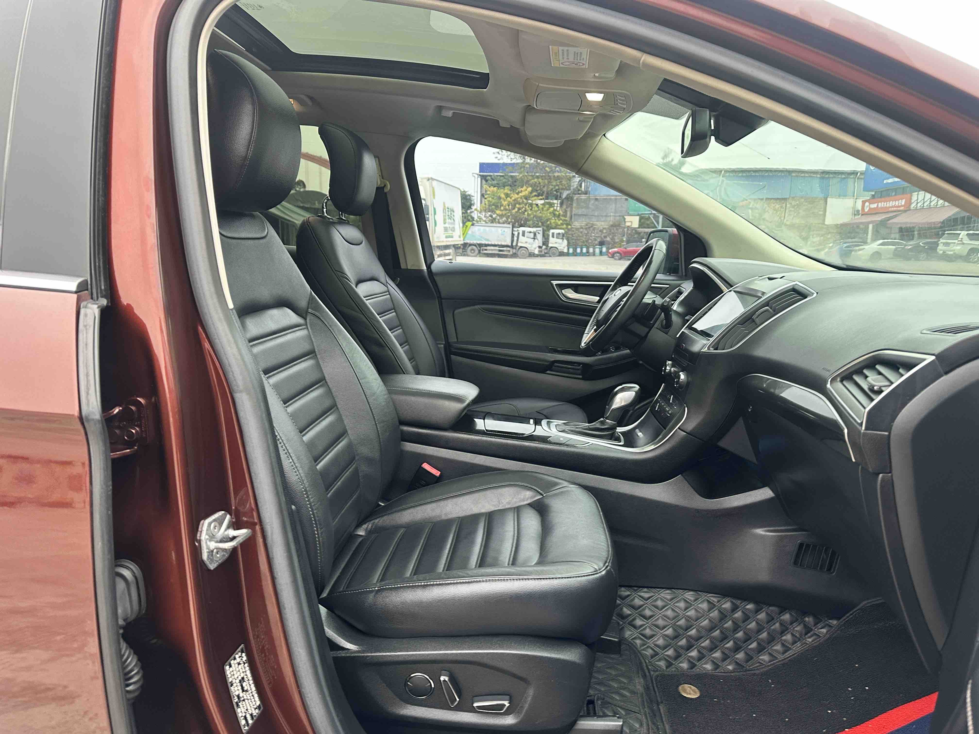 Ford Edge 2018 car image #10