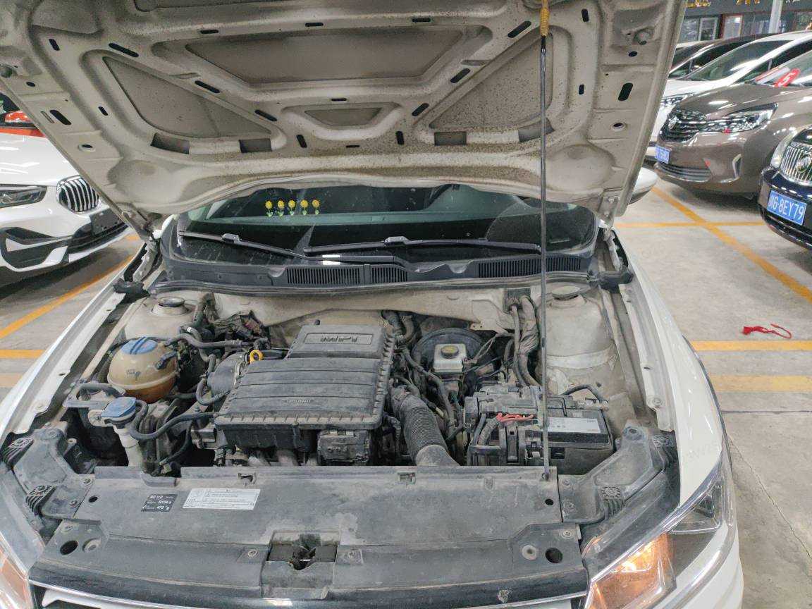 Volkswagen C-Trek 2018 immagine di auto #10