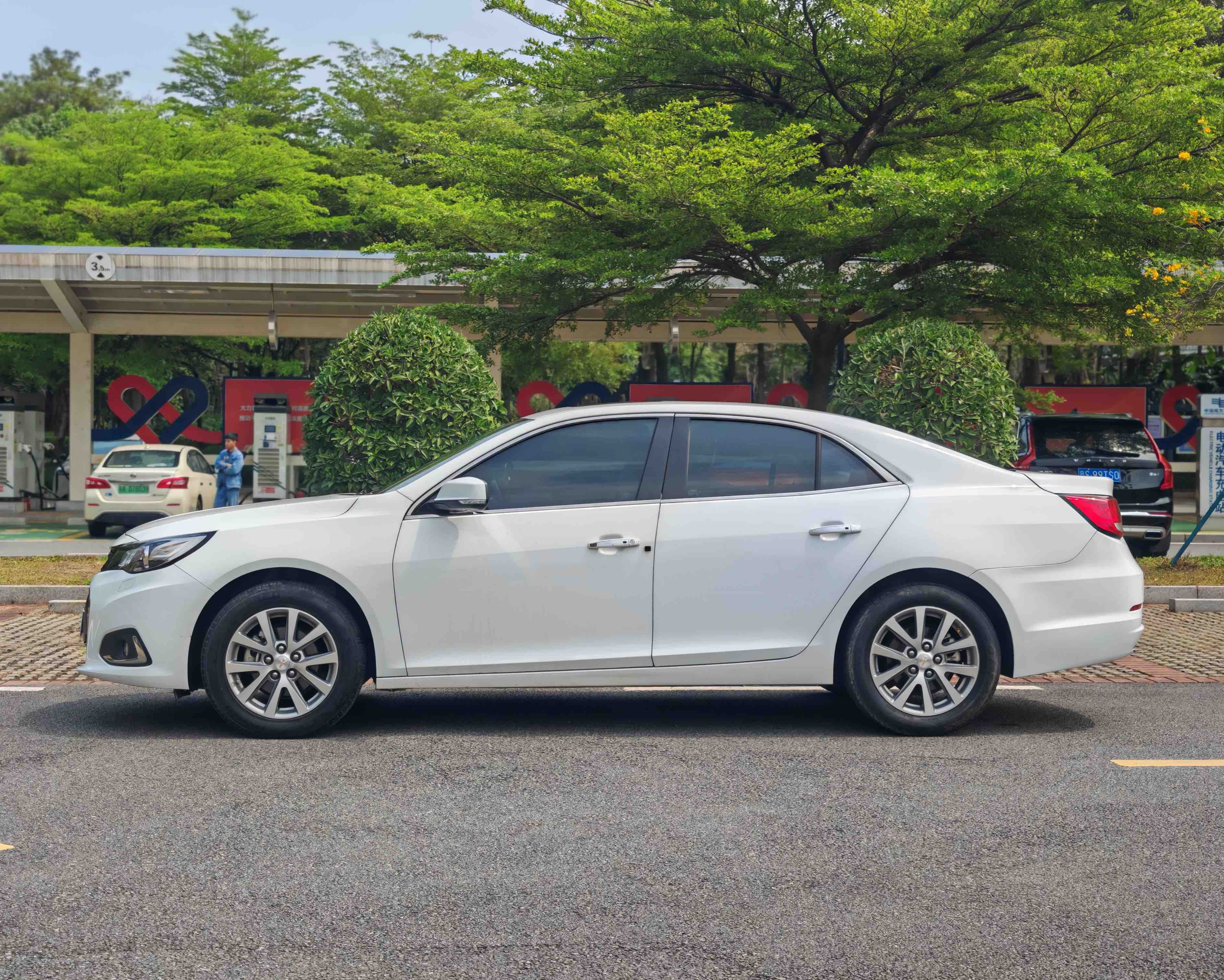Chevrolet Malibu 2017 car image #10