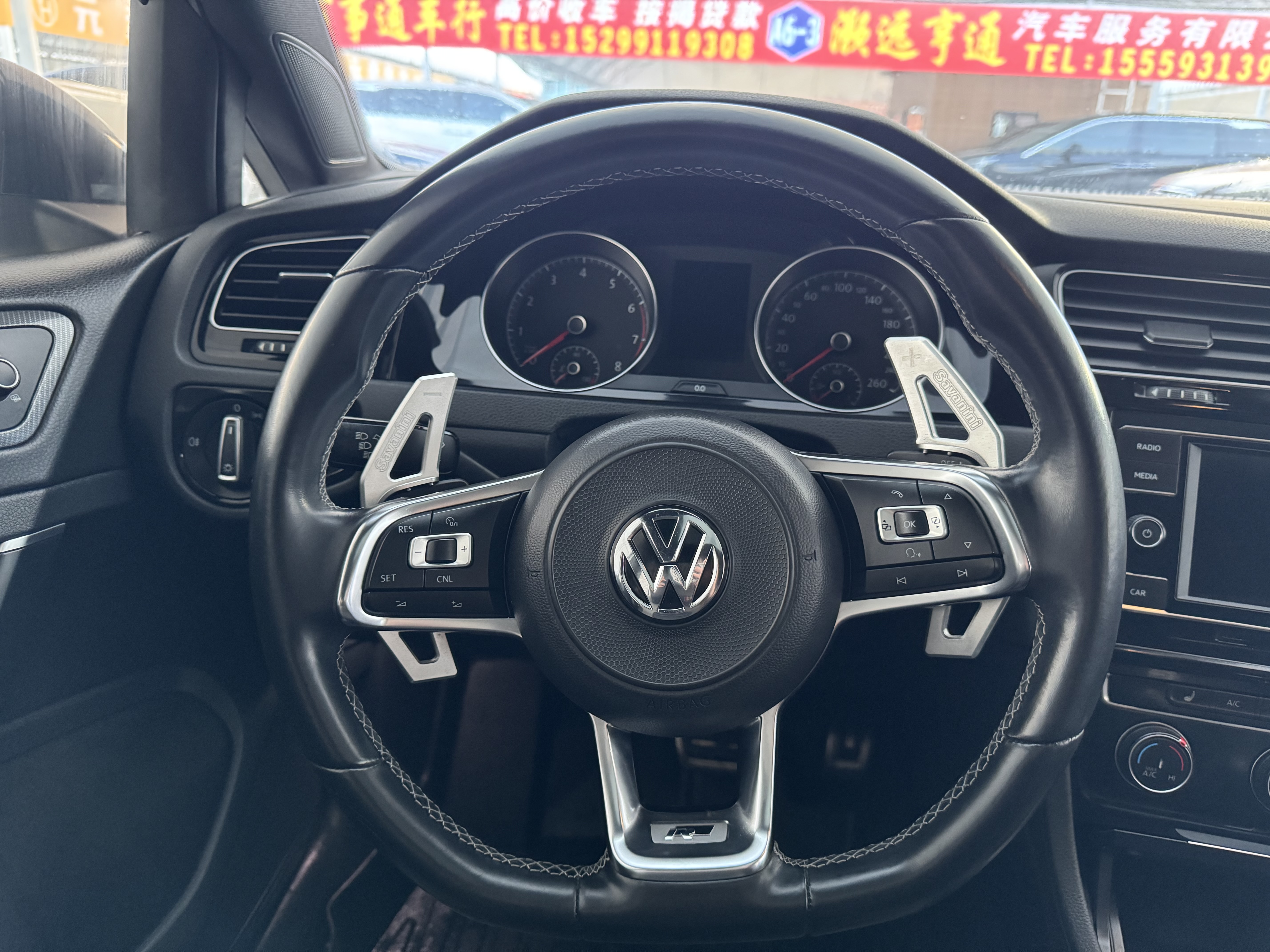 Volkswagen Golf 2018 car image #10