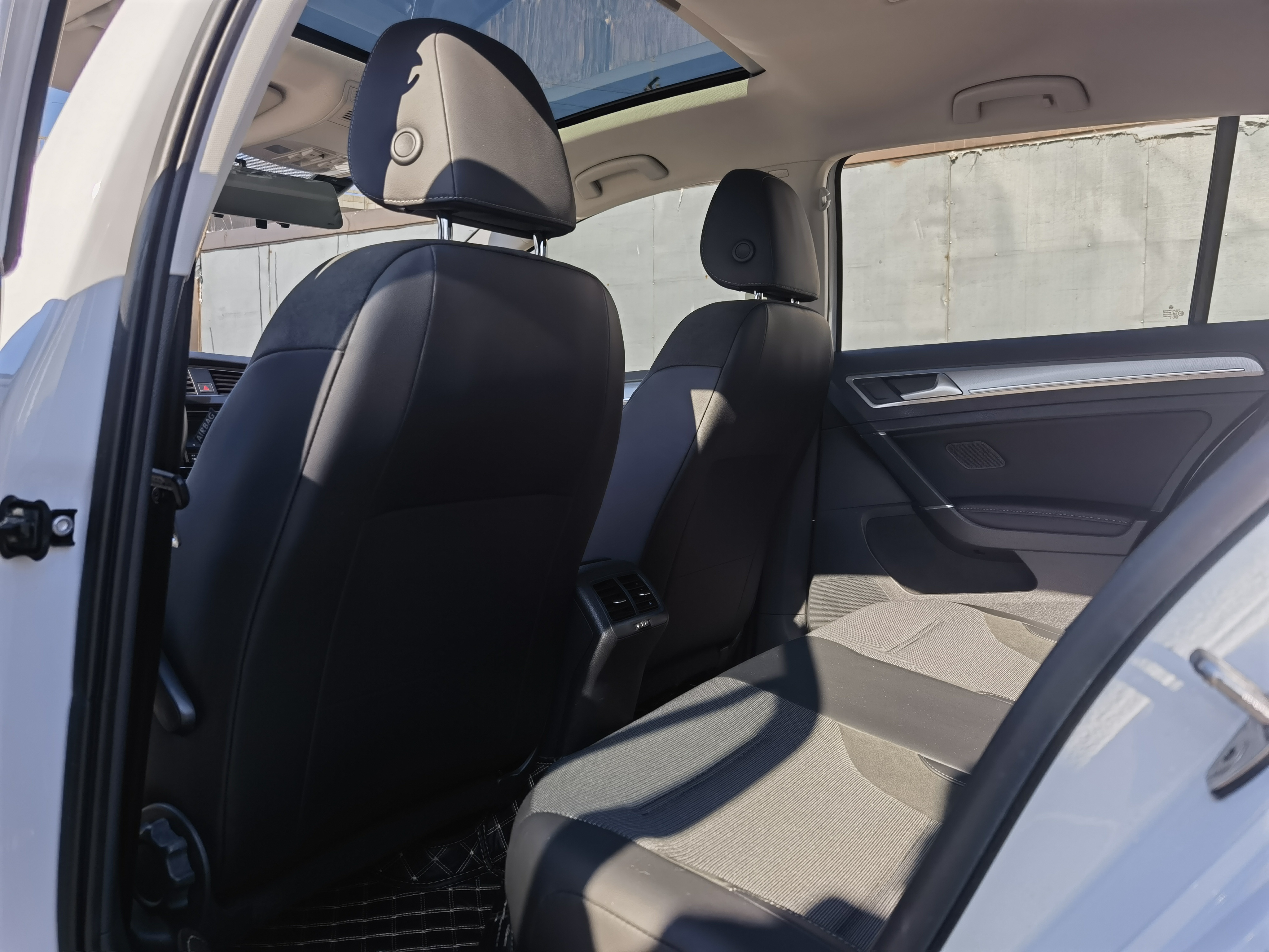 Volkswagen Golf 2018 #10 Volkswagen Golf 2018 car image #10