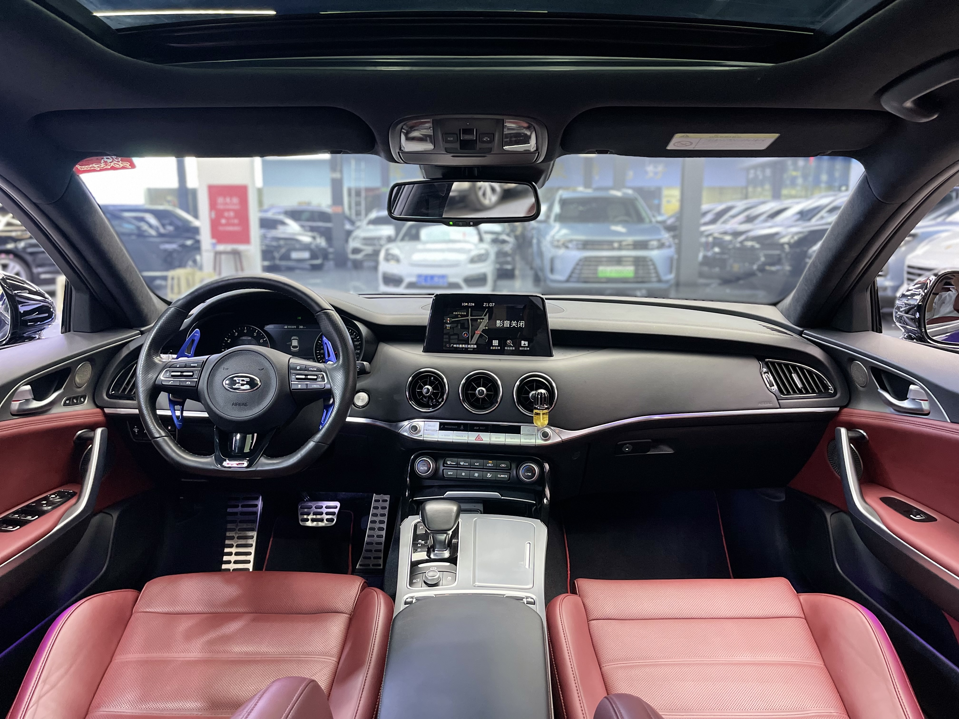 Kia Stinger 2018 изображение автомобиля #10