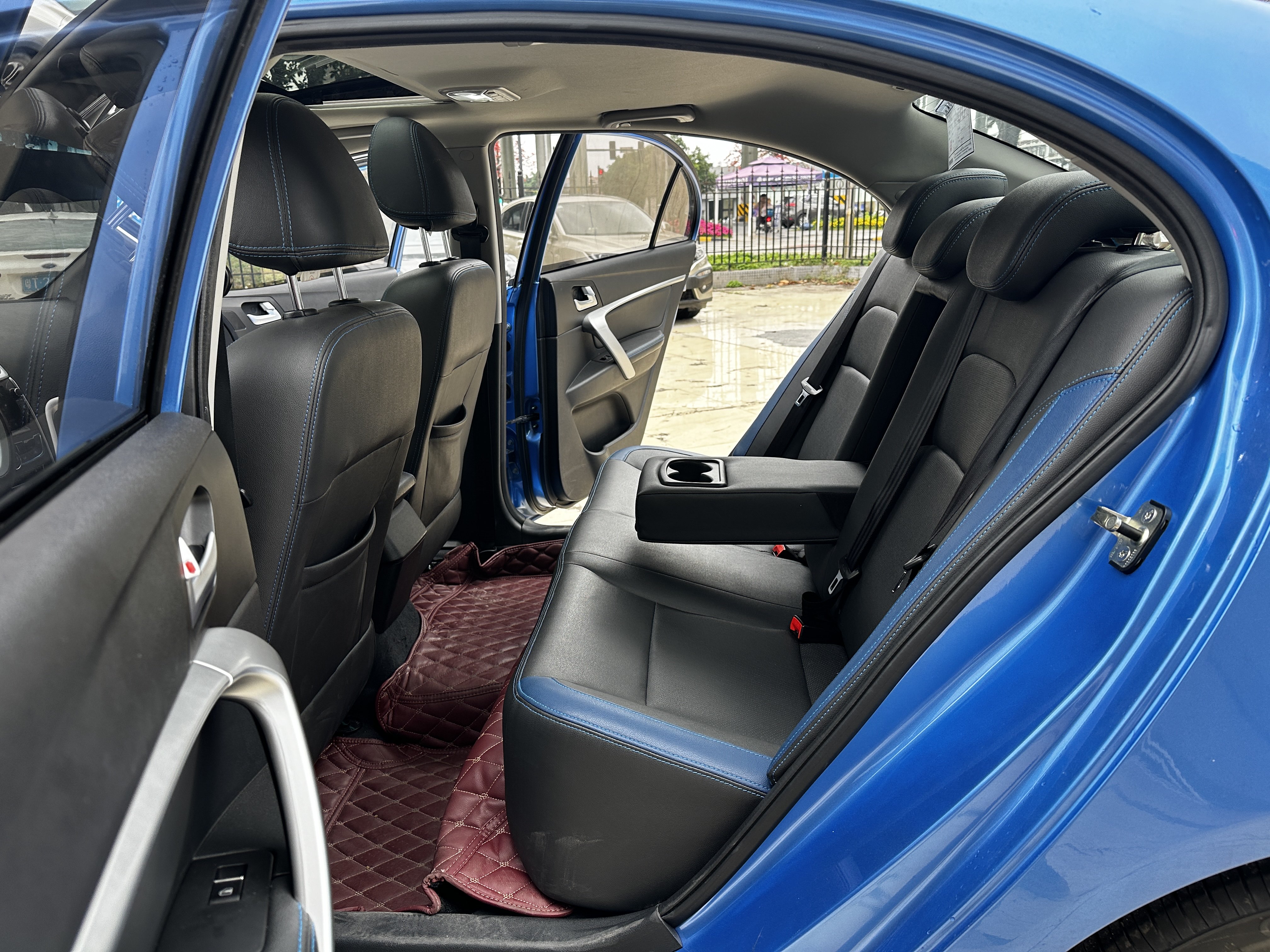 GEELY 2018 #10 GEELY 2018 car image #10