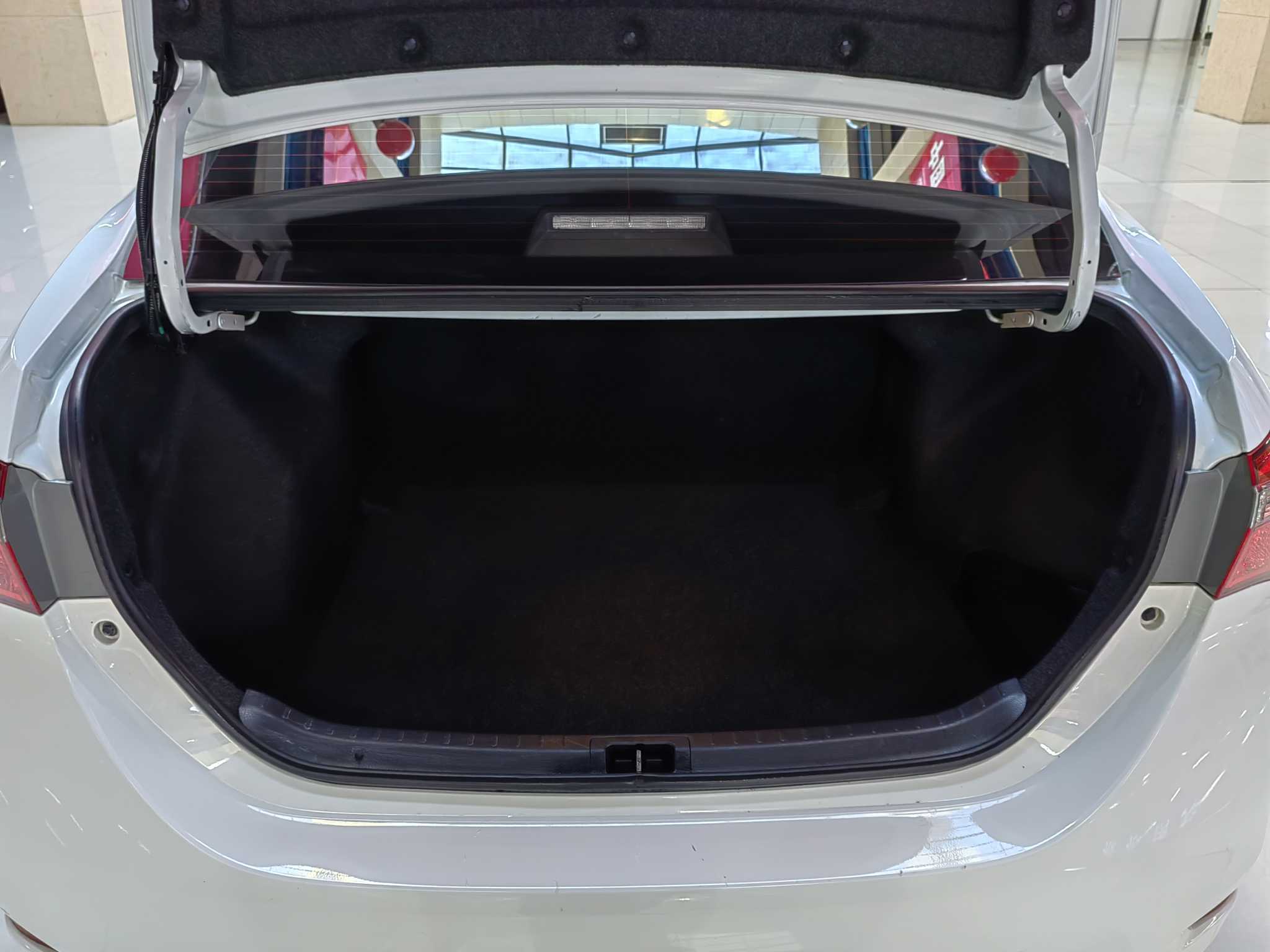 Corolla 2019 immagine di auto #10