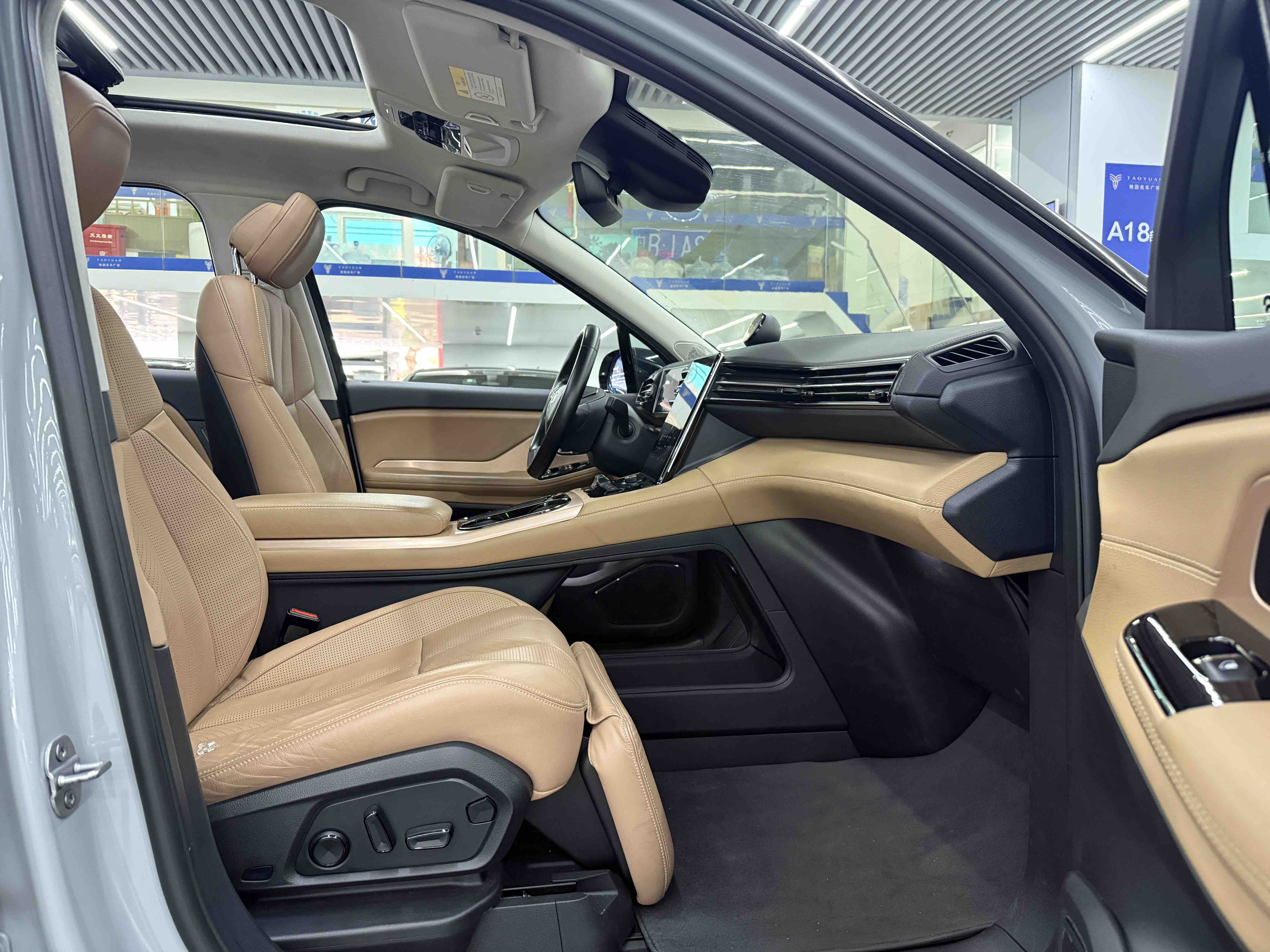 蔚来 蔚来ES8 2019 汽车图片 #10