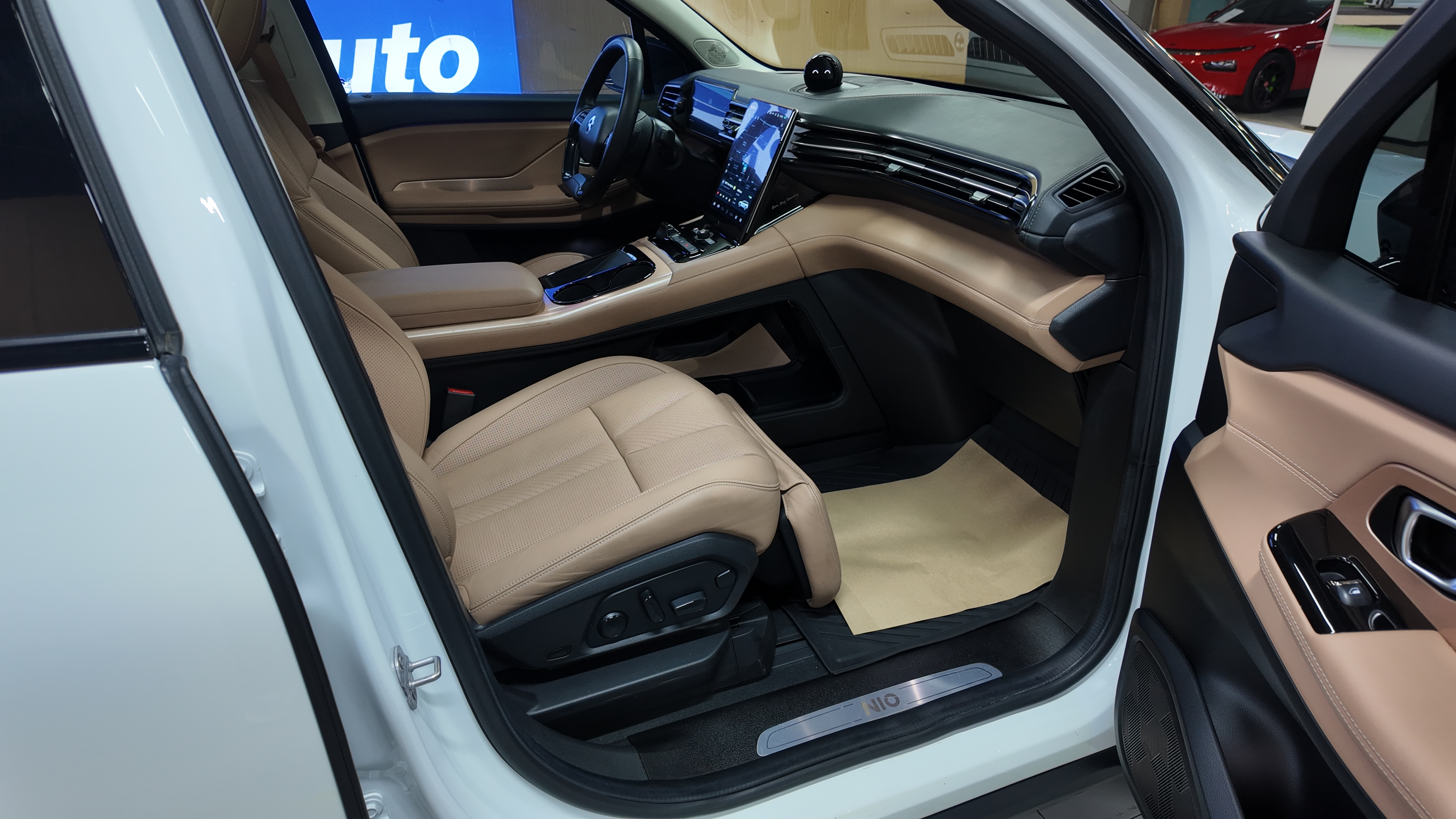 NIO ES8 2018 #10 NIO ES8 2018 car image #10