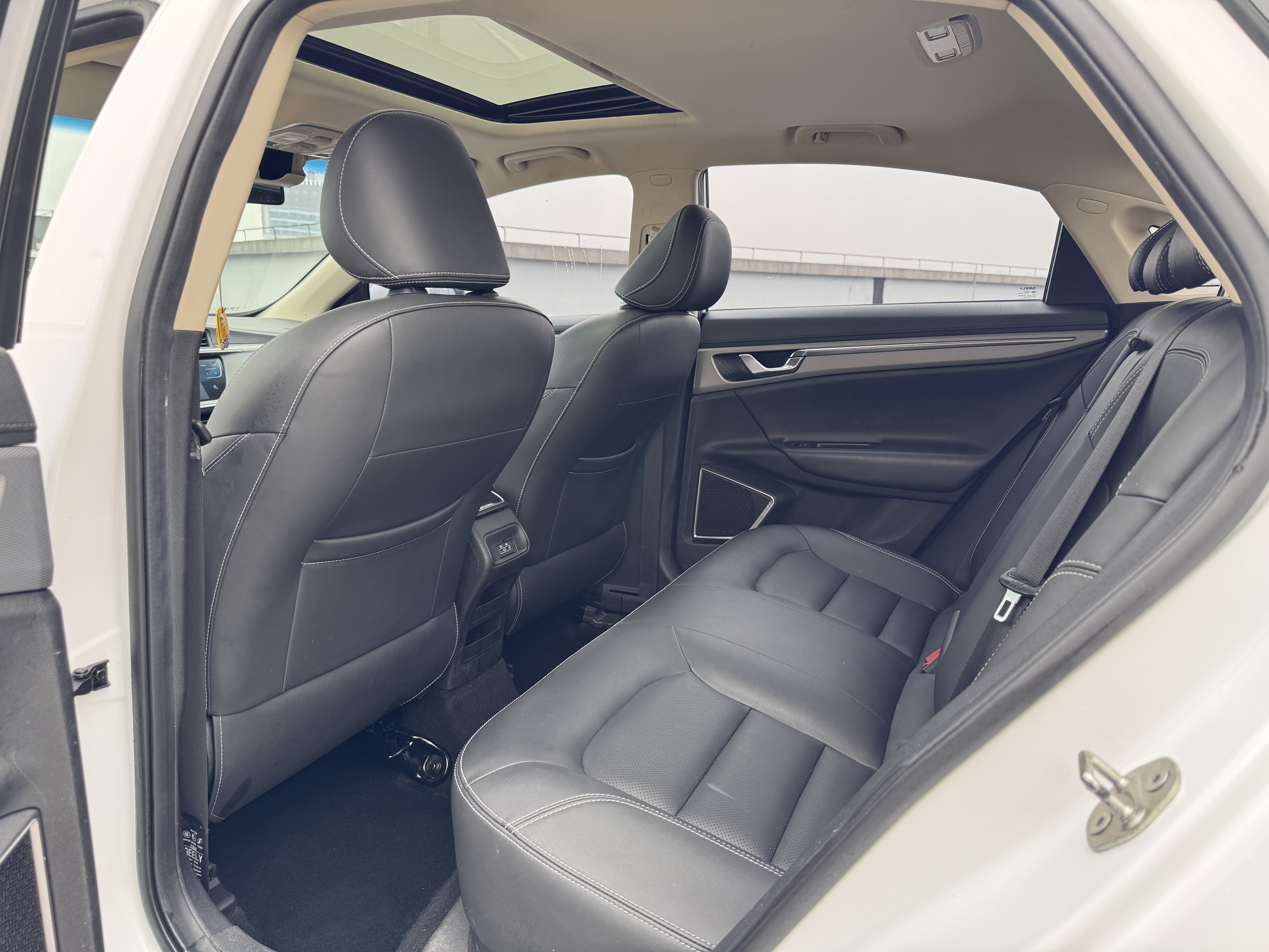 GEELY Emgrand GL 2017 car image #10