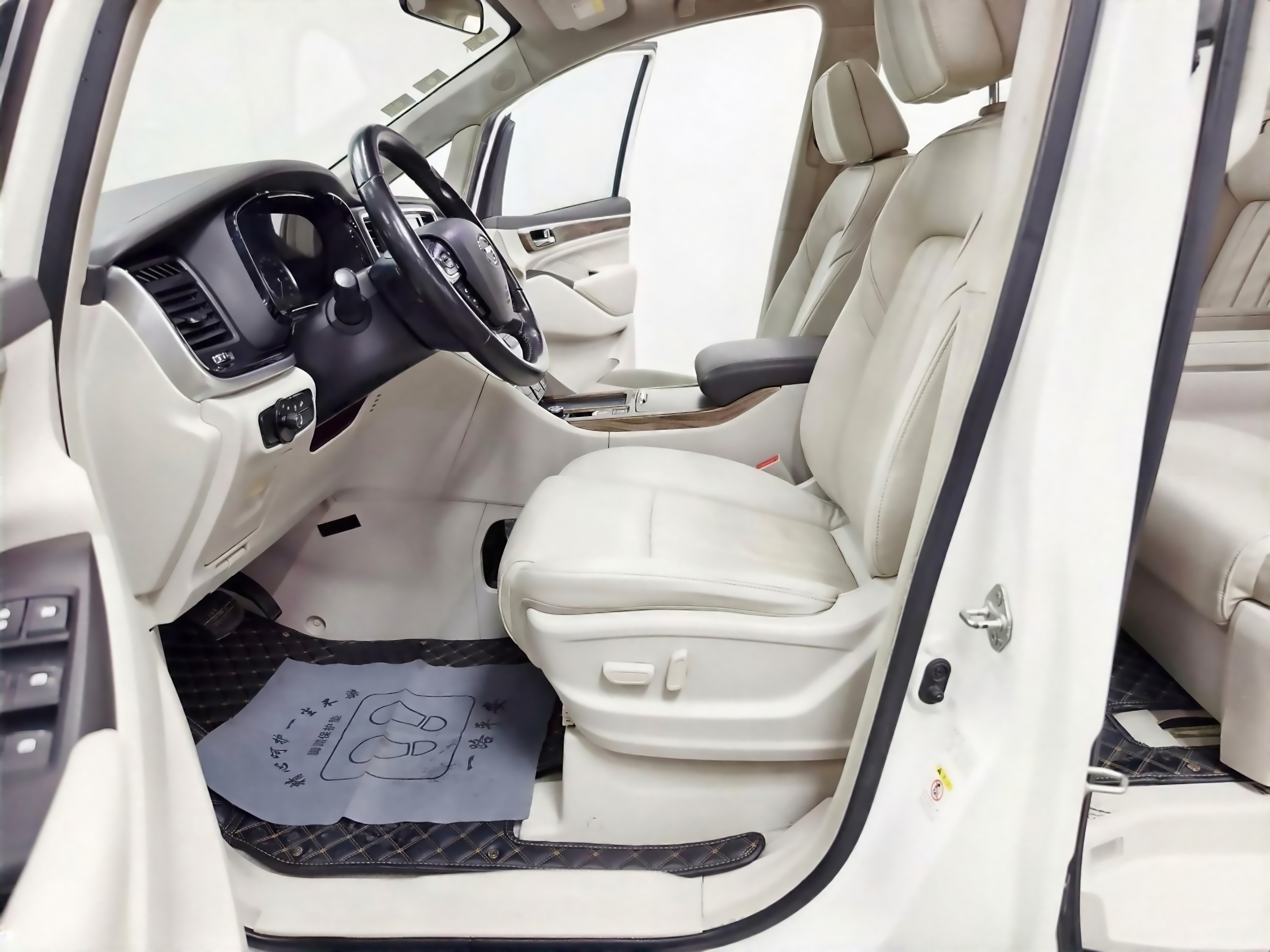 GAC Trumpchi M8 2019 imagem de carro #10