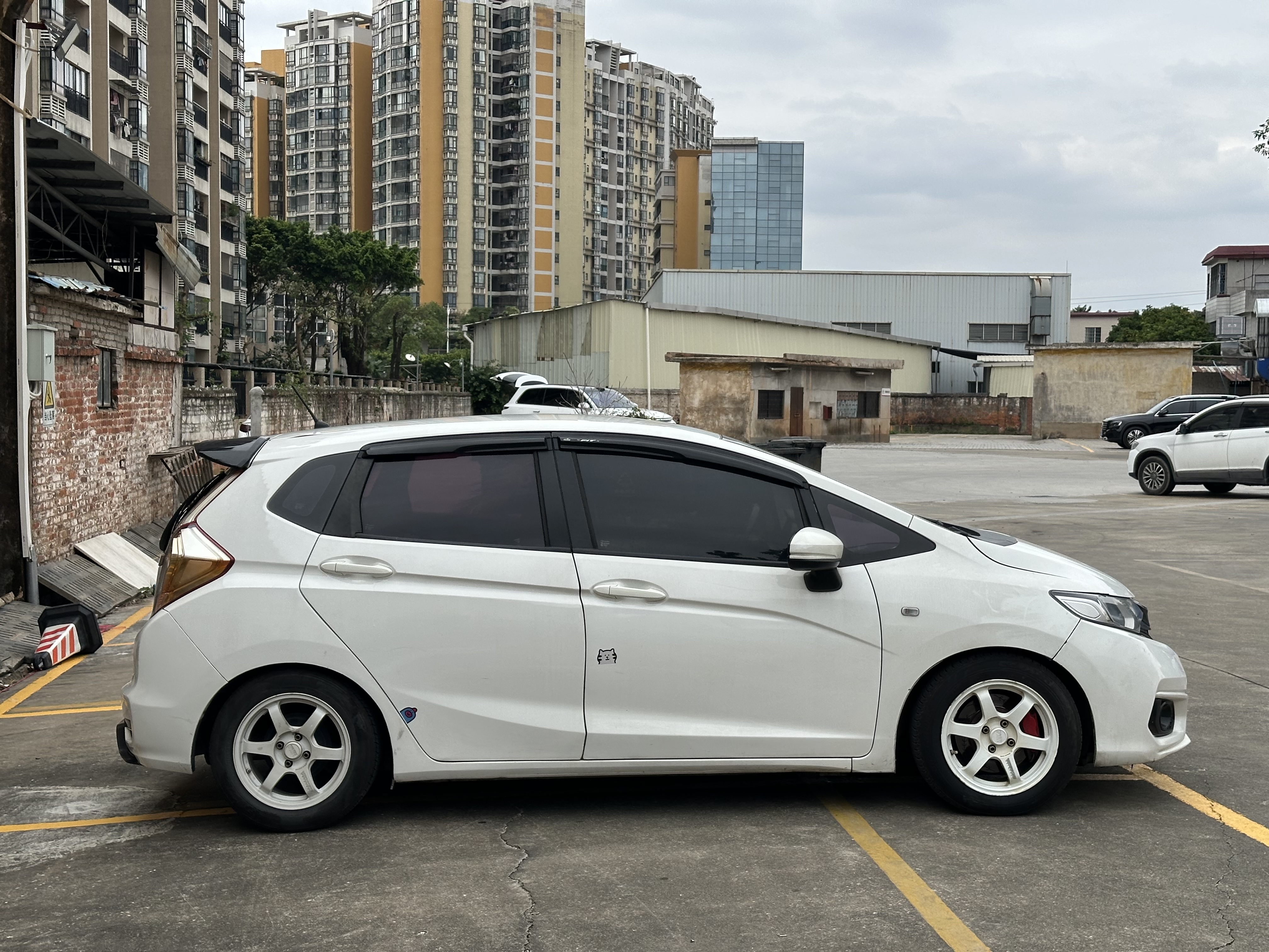 Honda Fit 2019 #10 Honda Fit 2019 car image #10