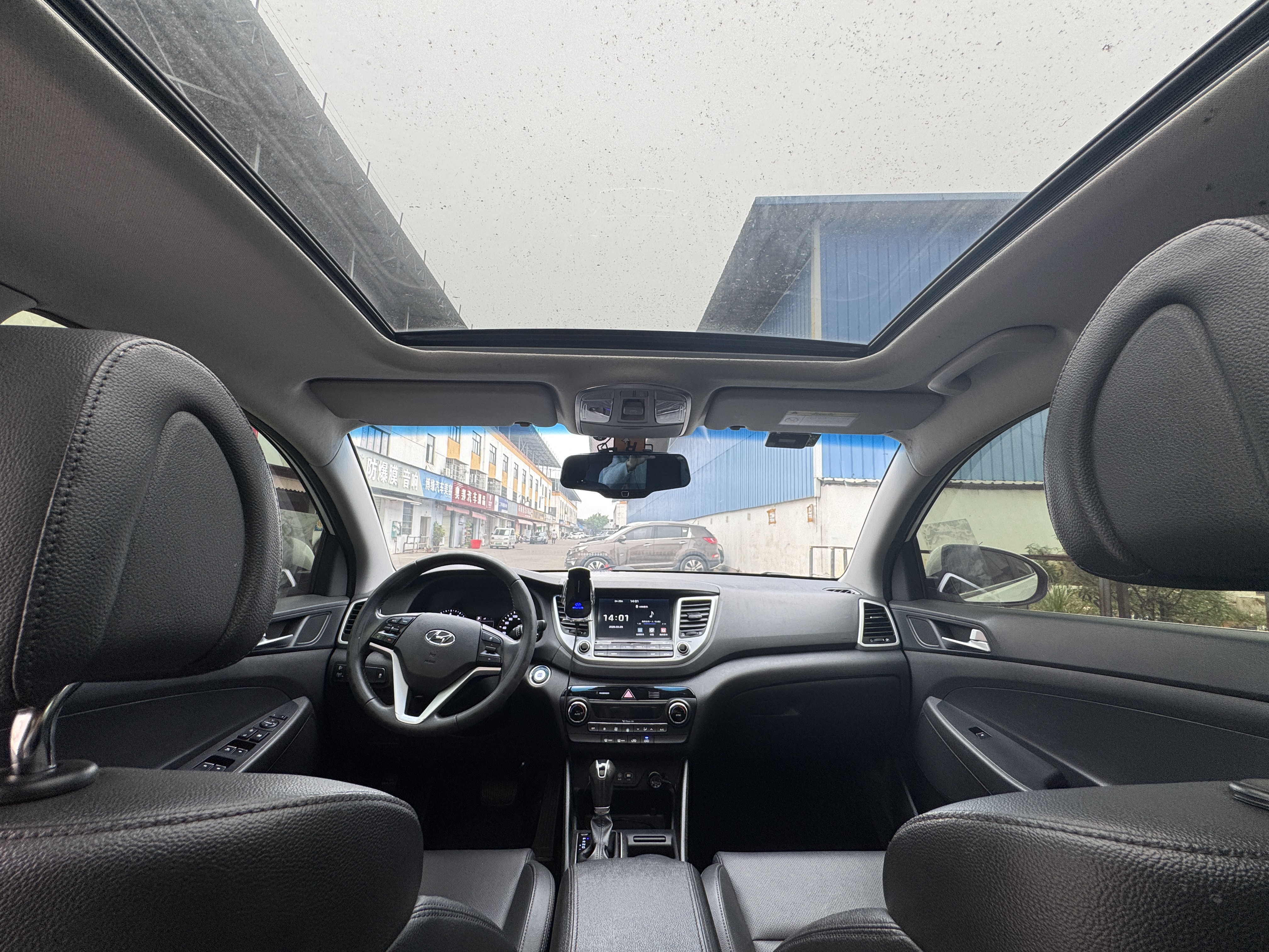 Hyundai Tucson 2019 car image #10