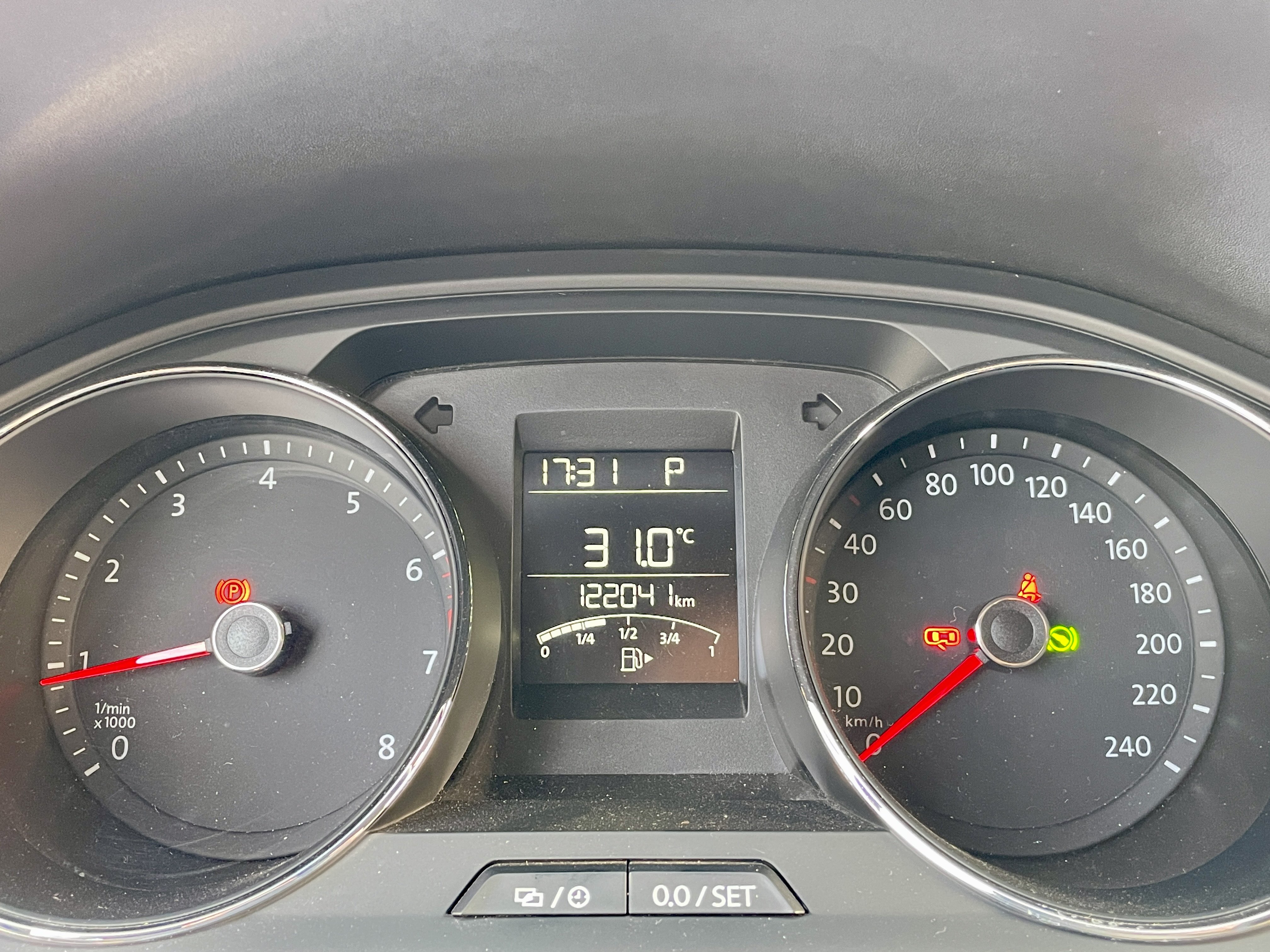 Volkswagen C-Trek 2018 immagine di auto #10