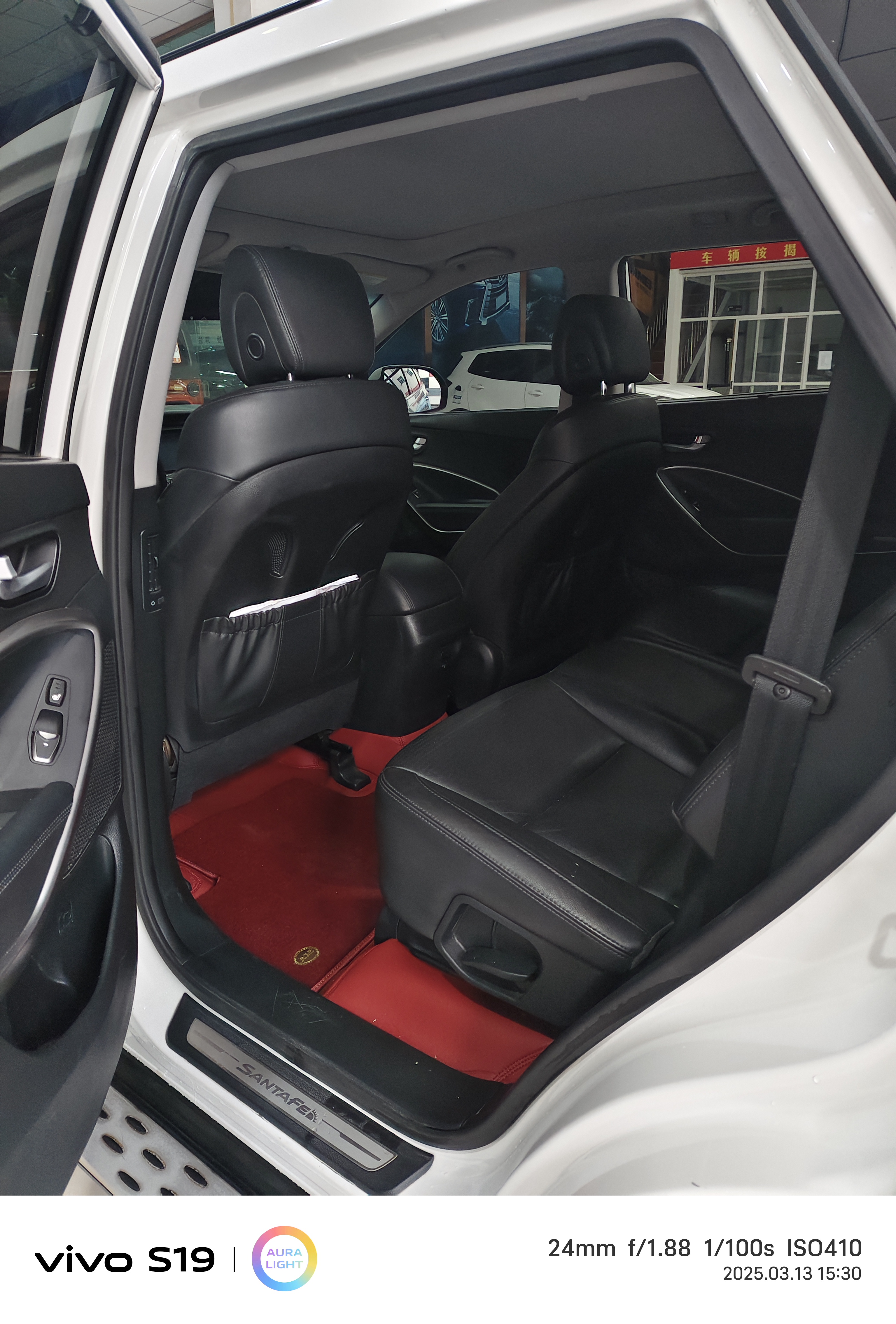 Hyundai Grand Santa Fe 2015 immagine di auto #10