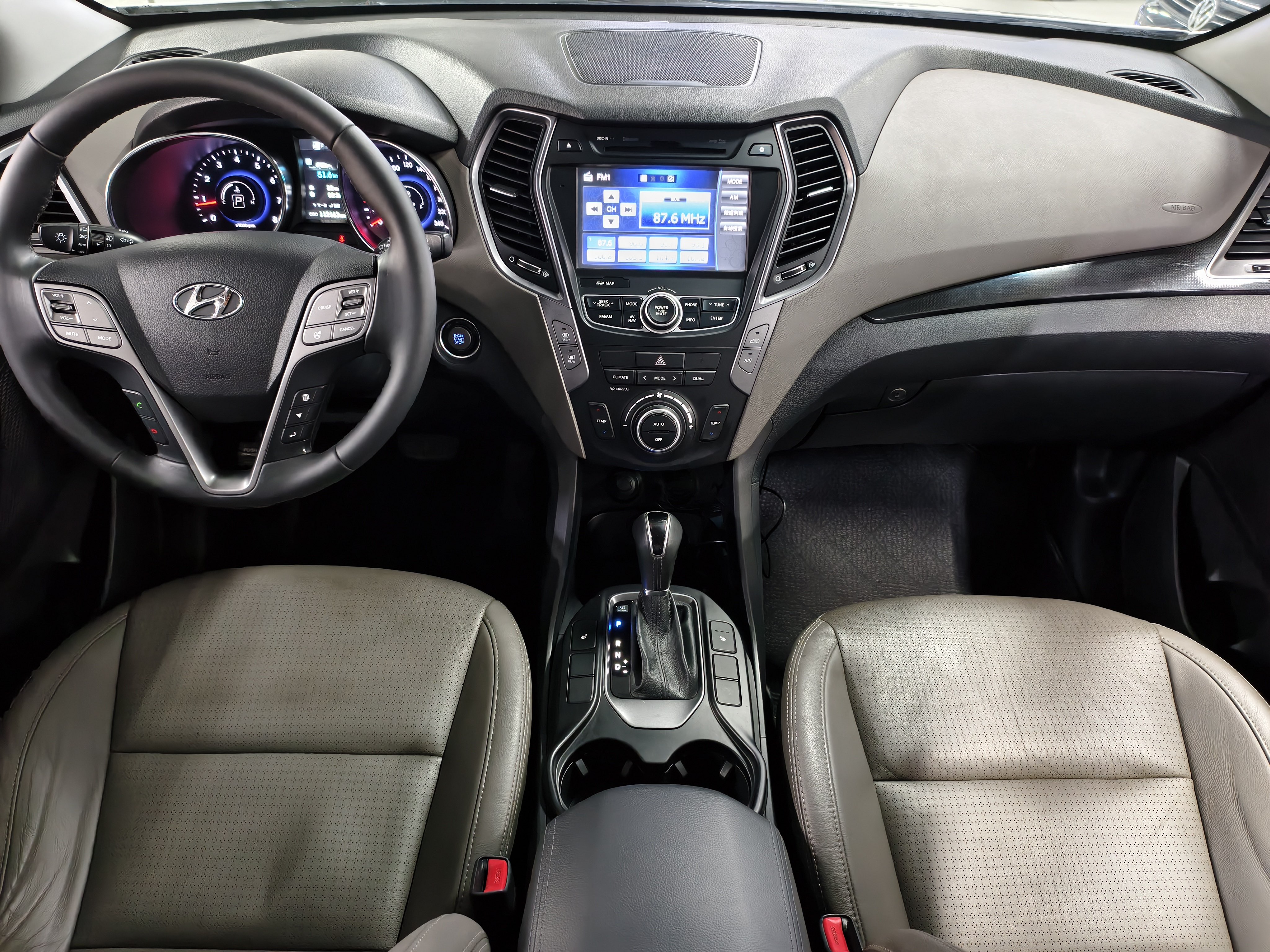 Hyundai Grand Santa Fe 2014 #10 Hyundai Grand Santa Fe 2014 car image #10