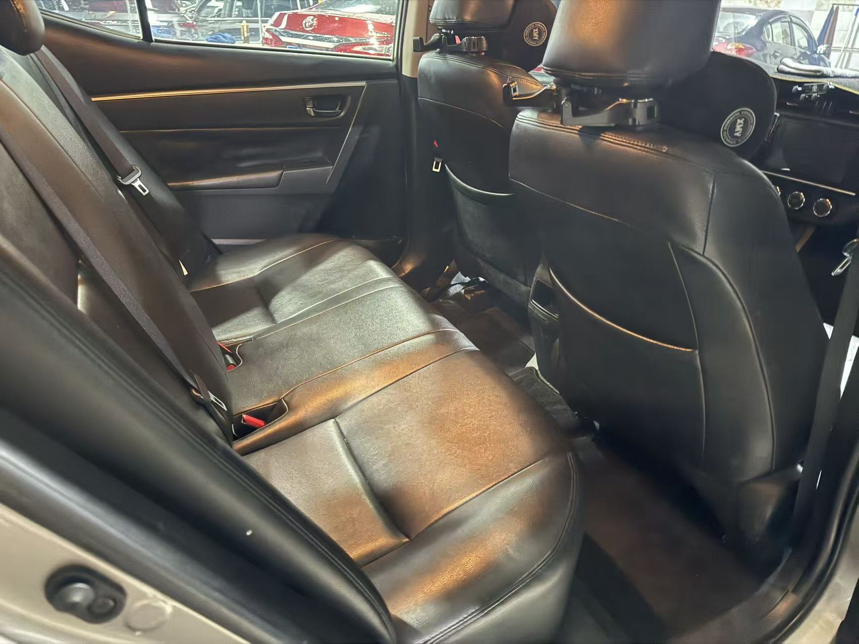 Toyota Corolla 2019 car image #10