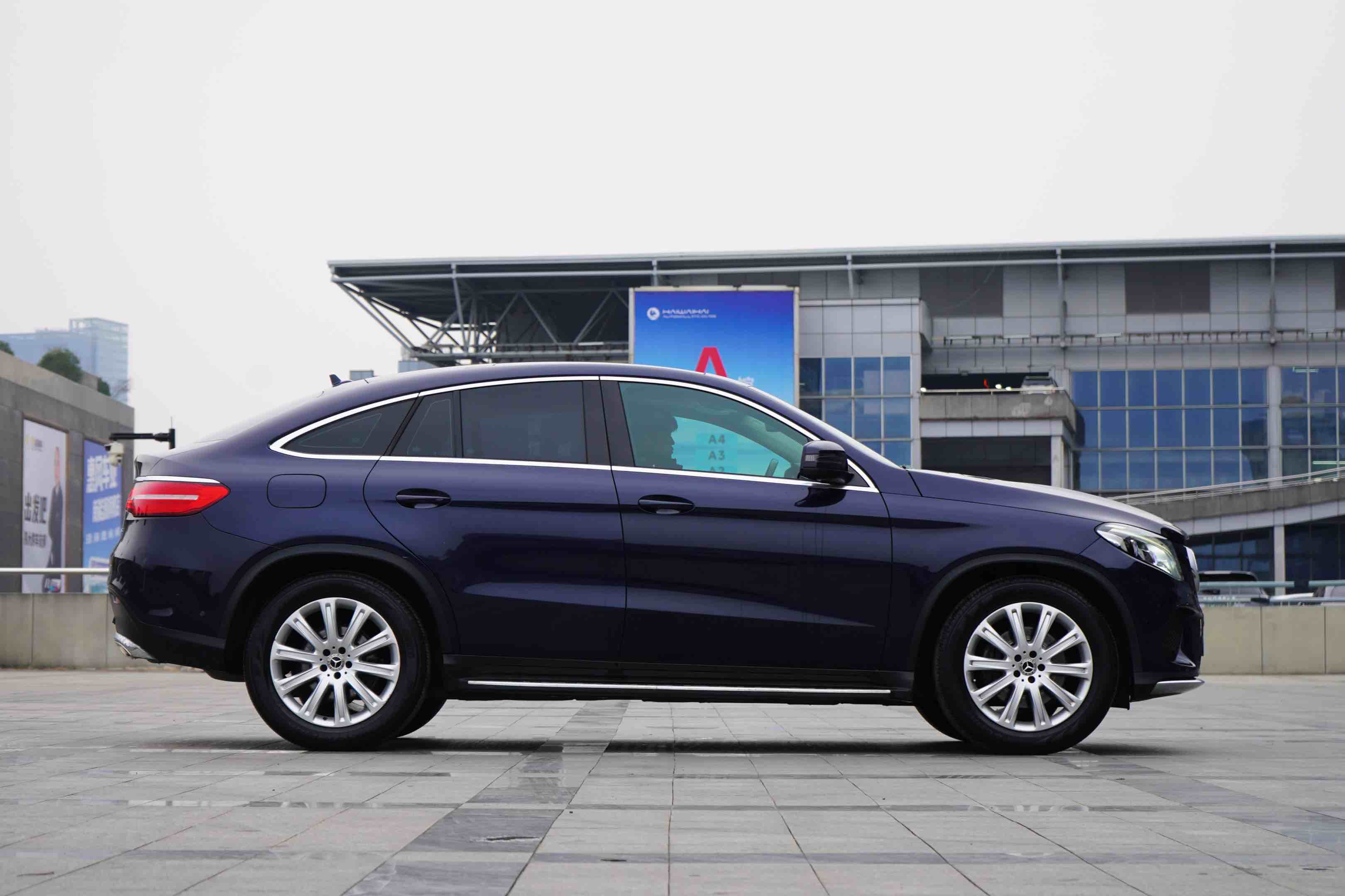 Mercedes-Benz GLE Coupe 2018 #10 Mercedes-Benz GLE Coupe 2018 صورة سيارة #10