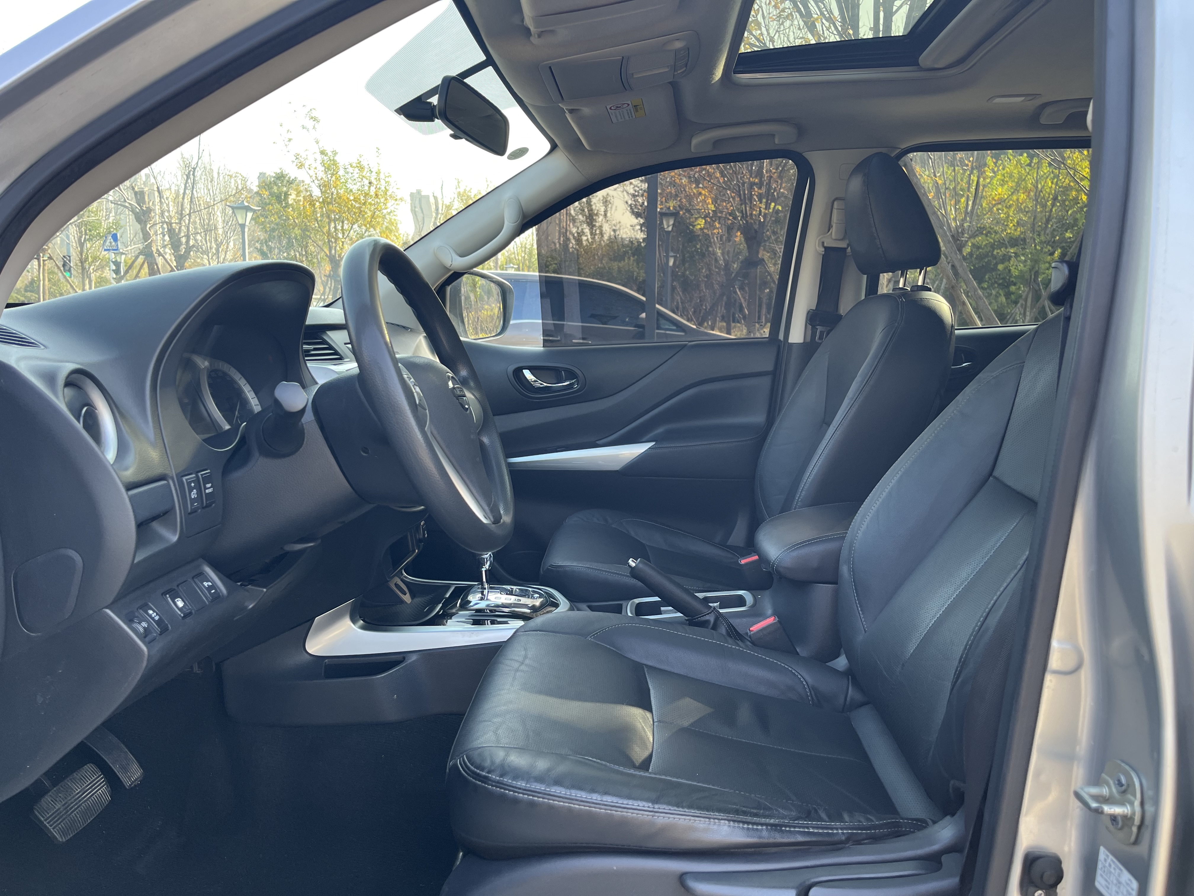 日产 途达 2019 汽车图片 #10