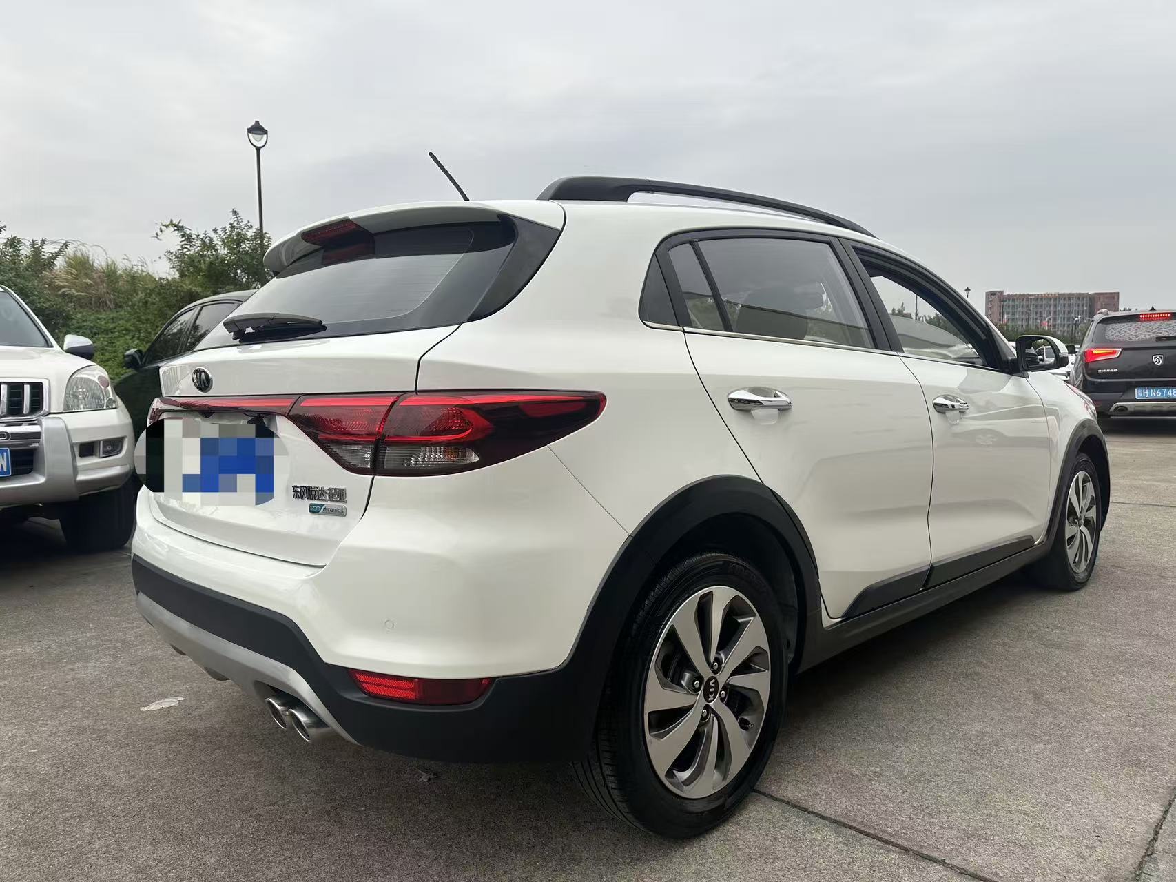 Kia Rio Cross 2018 صورة سيارة #10