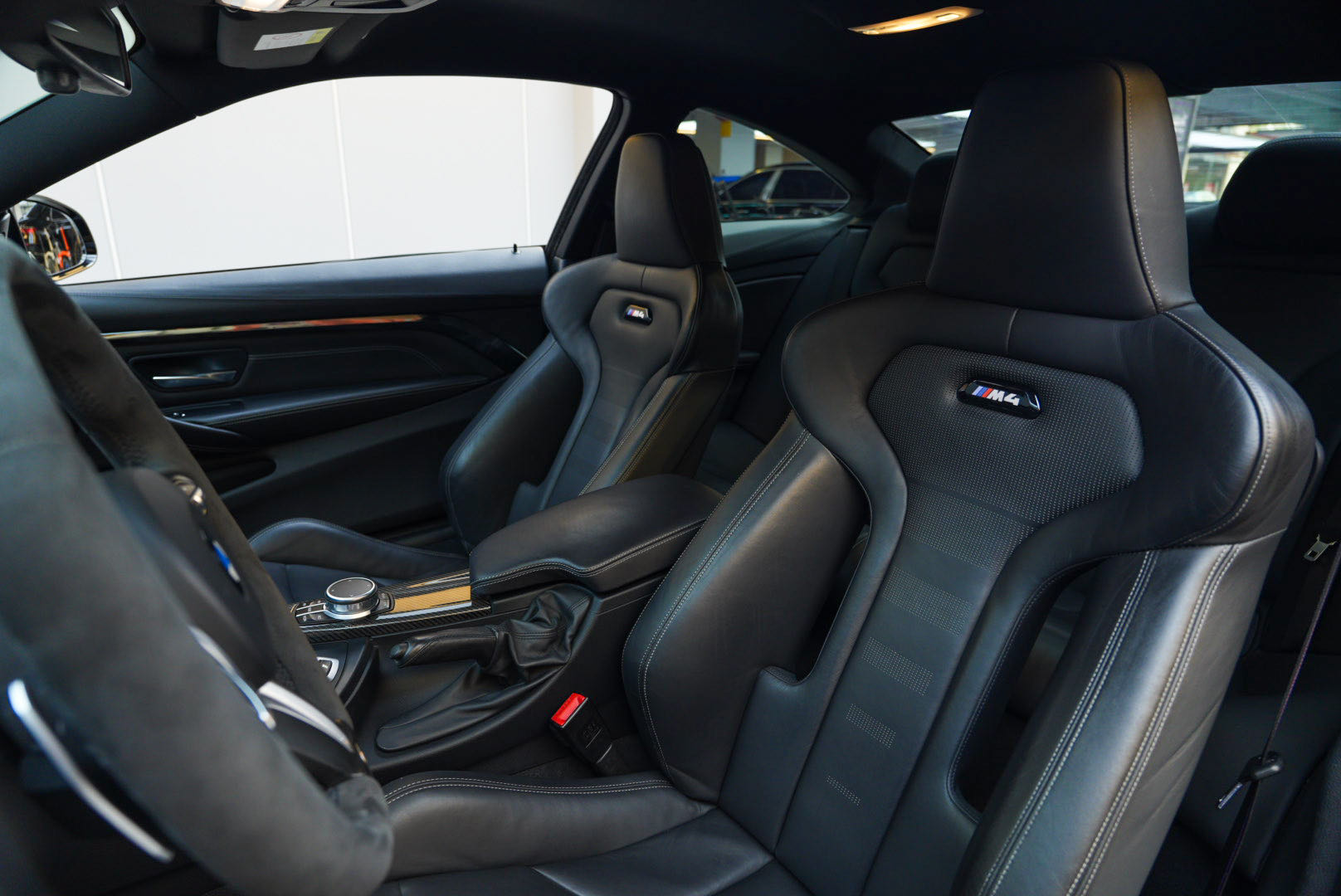 宝马 宝马M4 2017 汽车图片 #10