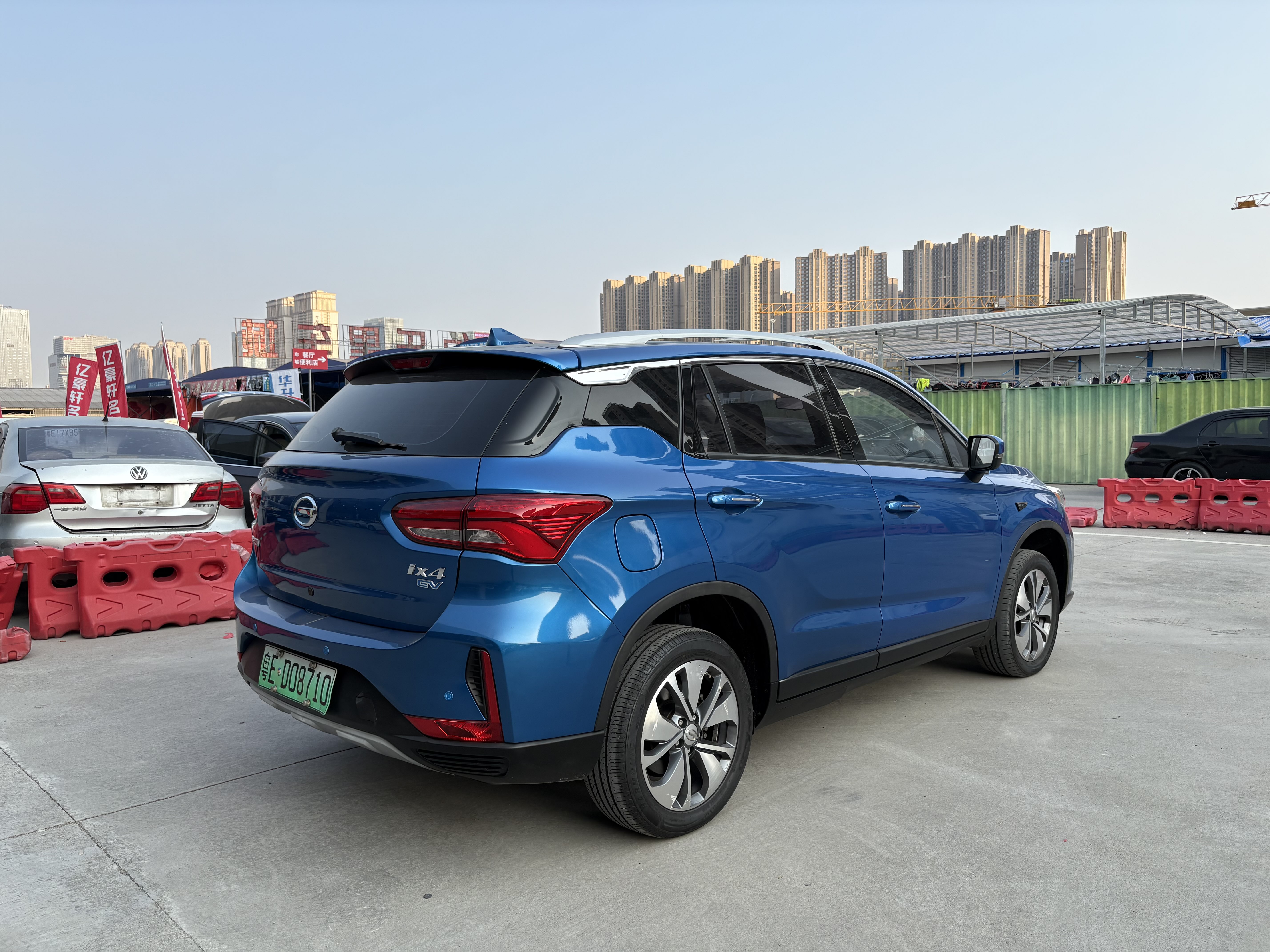 GAC ix4 2019 car image #10