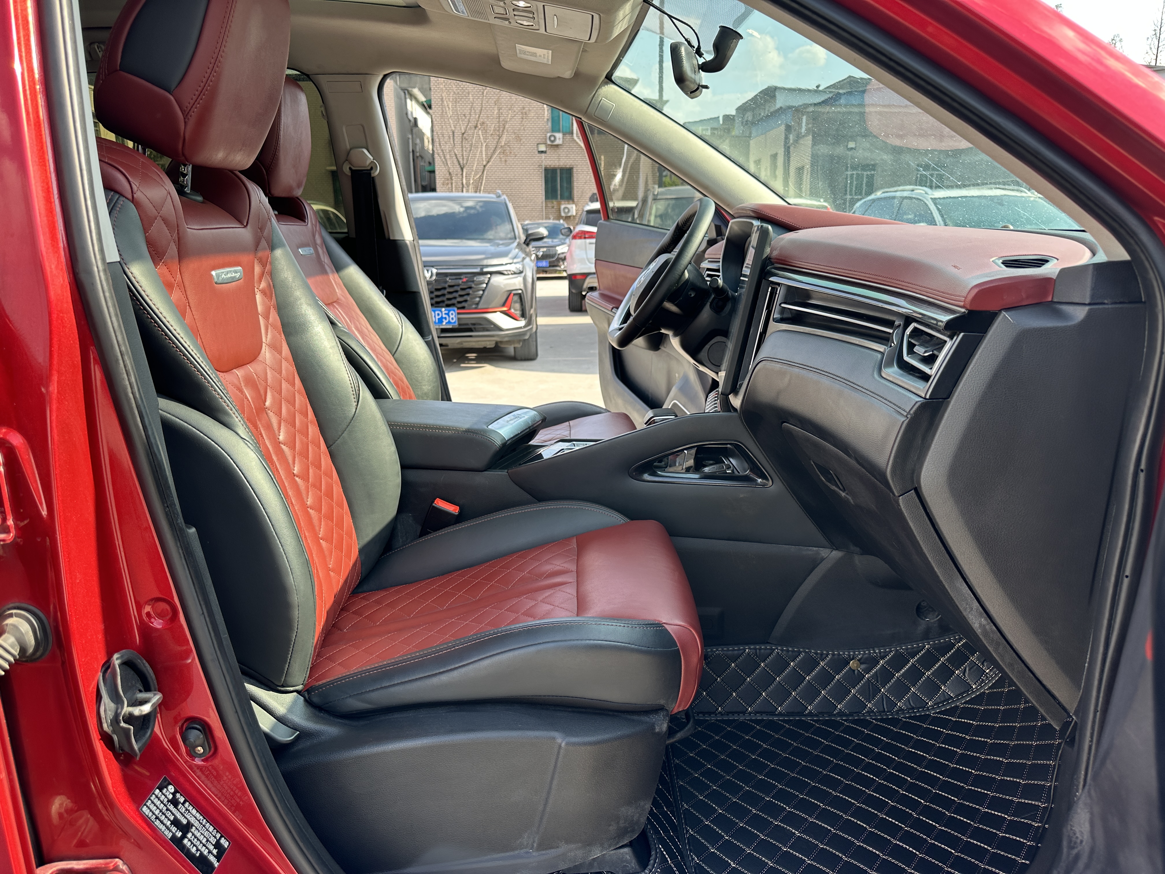 T5 2019 #10 T5 2019 car image #10