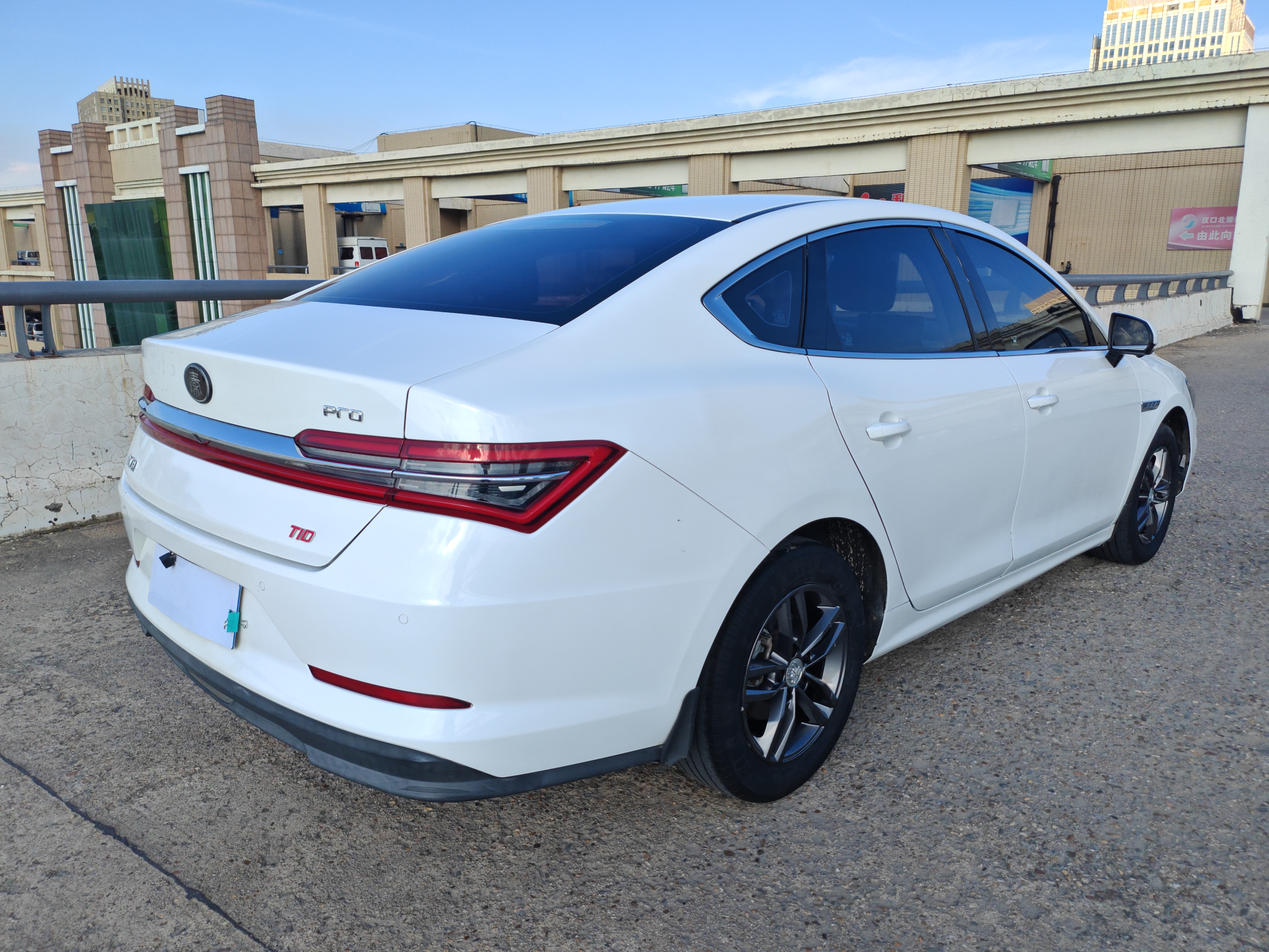 BYD Qin Pro 2018 car image #10