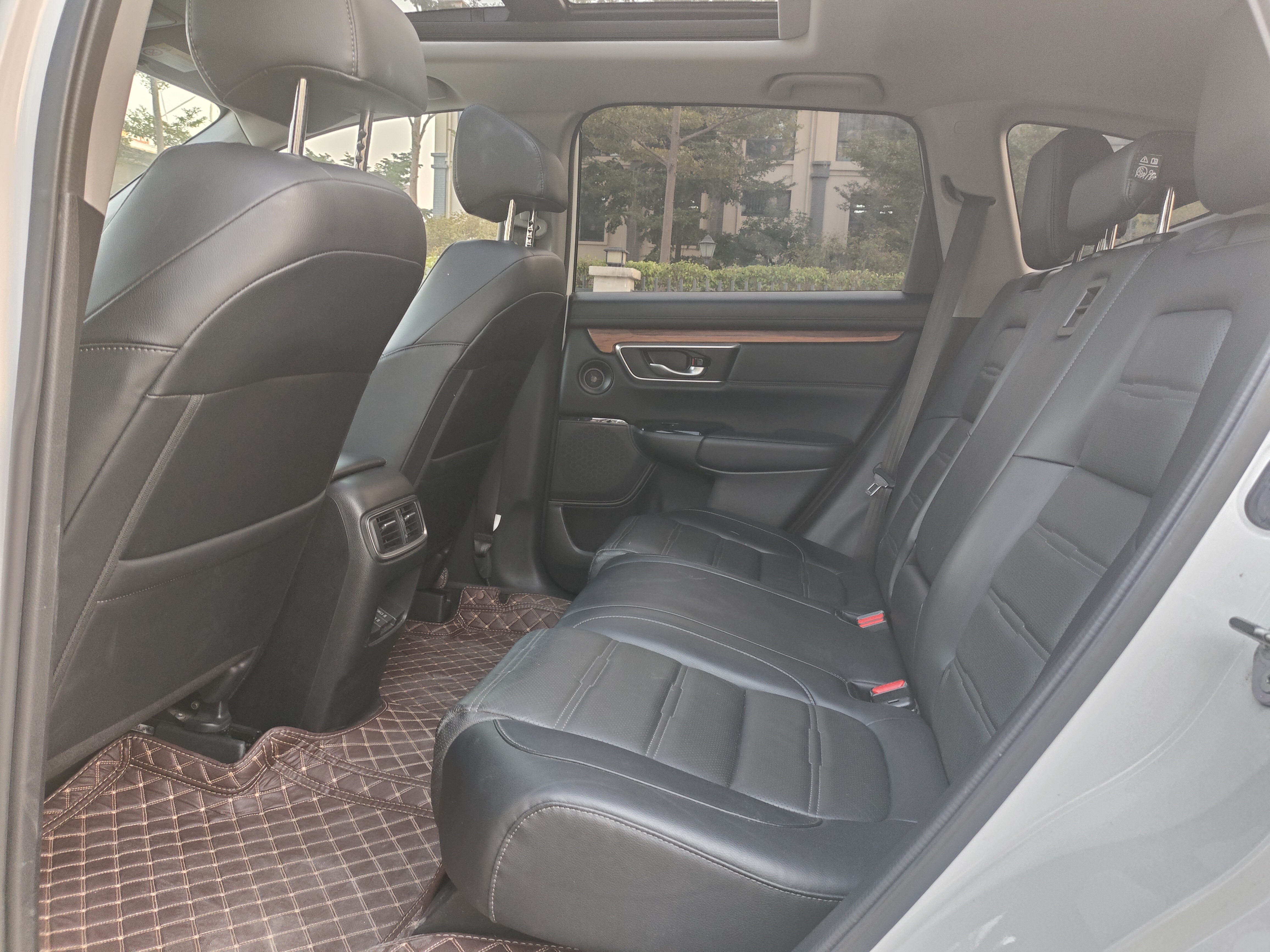 Honda CR-V 2019 car image #10