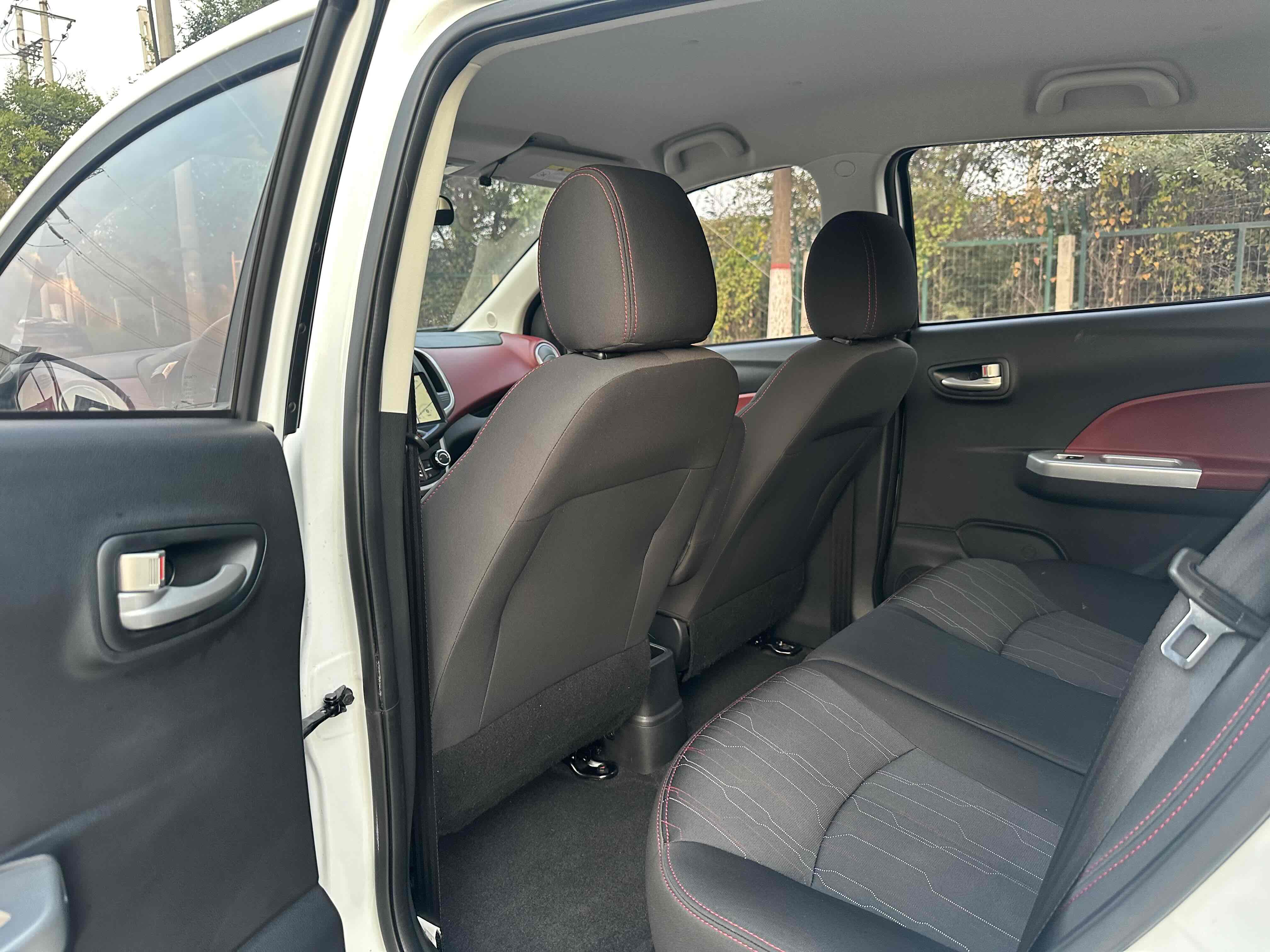 Changan BenBen EV 2019 car image #10