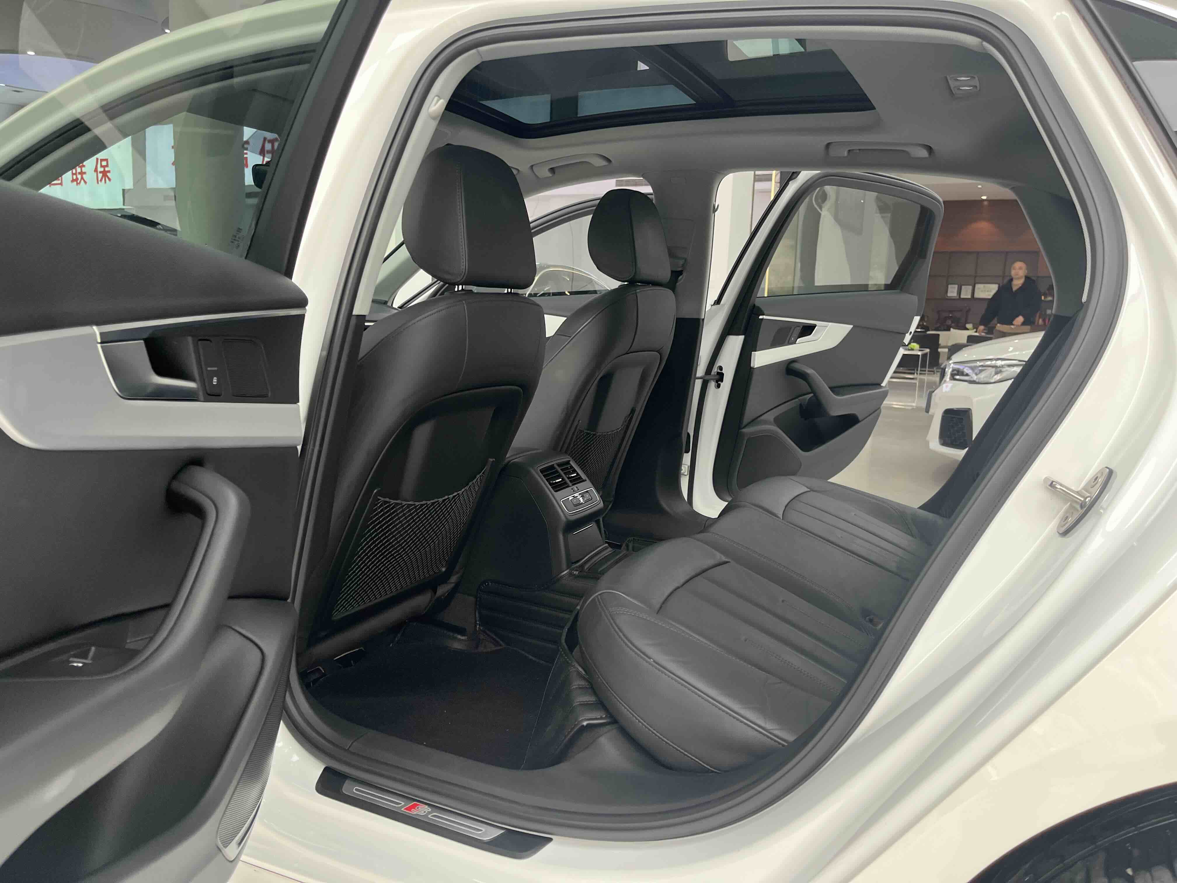 Audi A4L 2019 imagem de carro #10