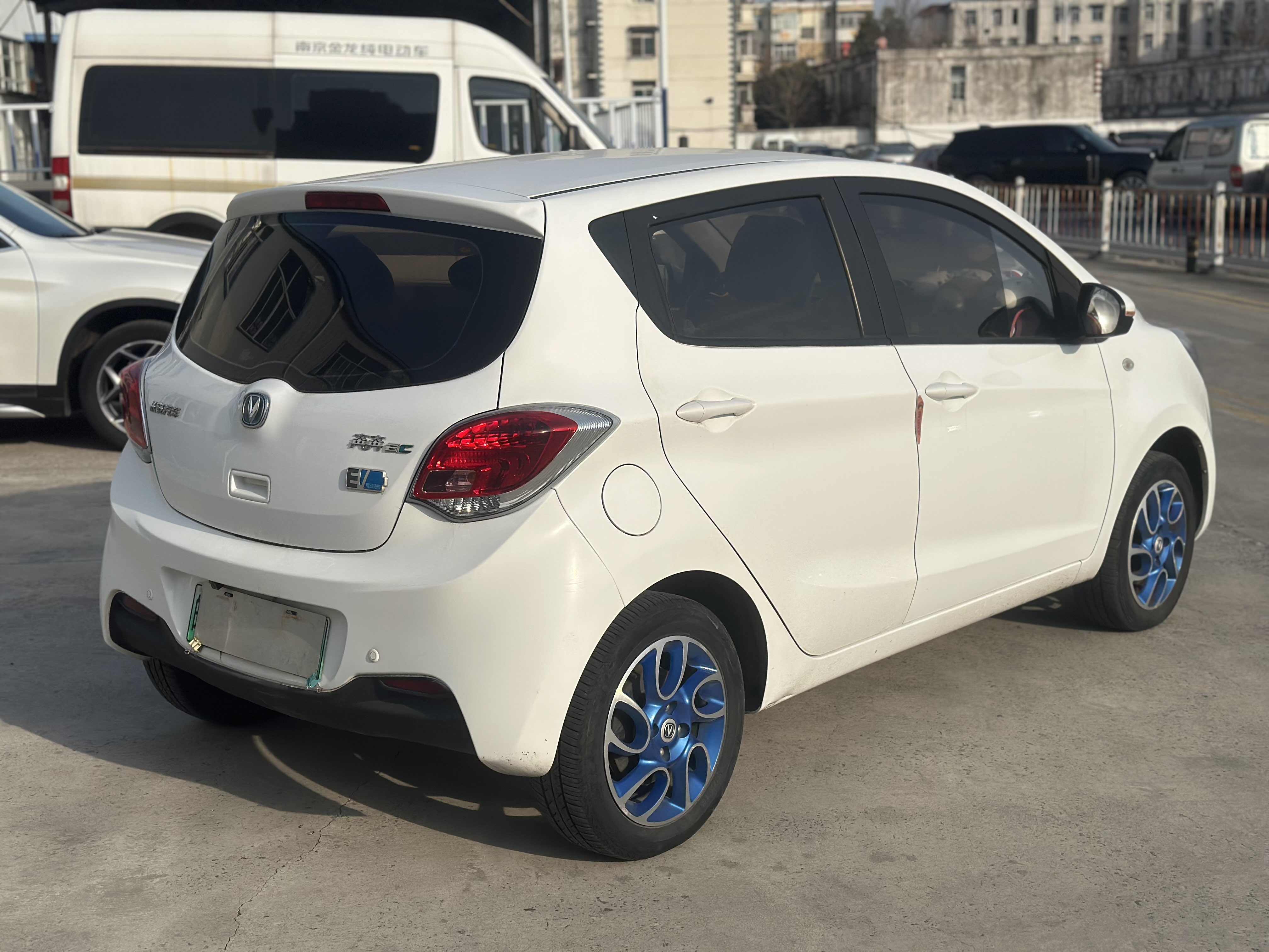 Changan BenBen EV 2018 car image #10