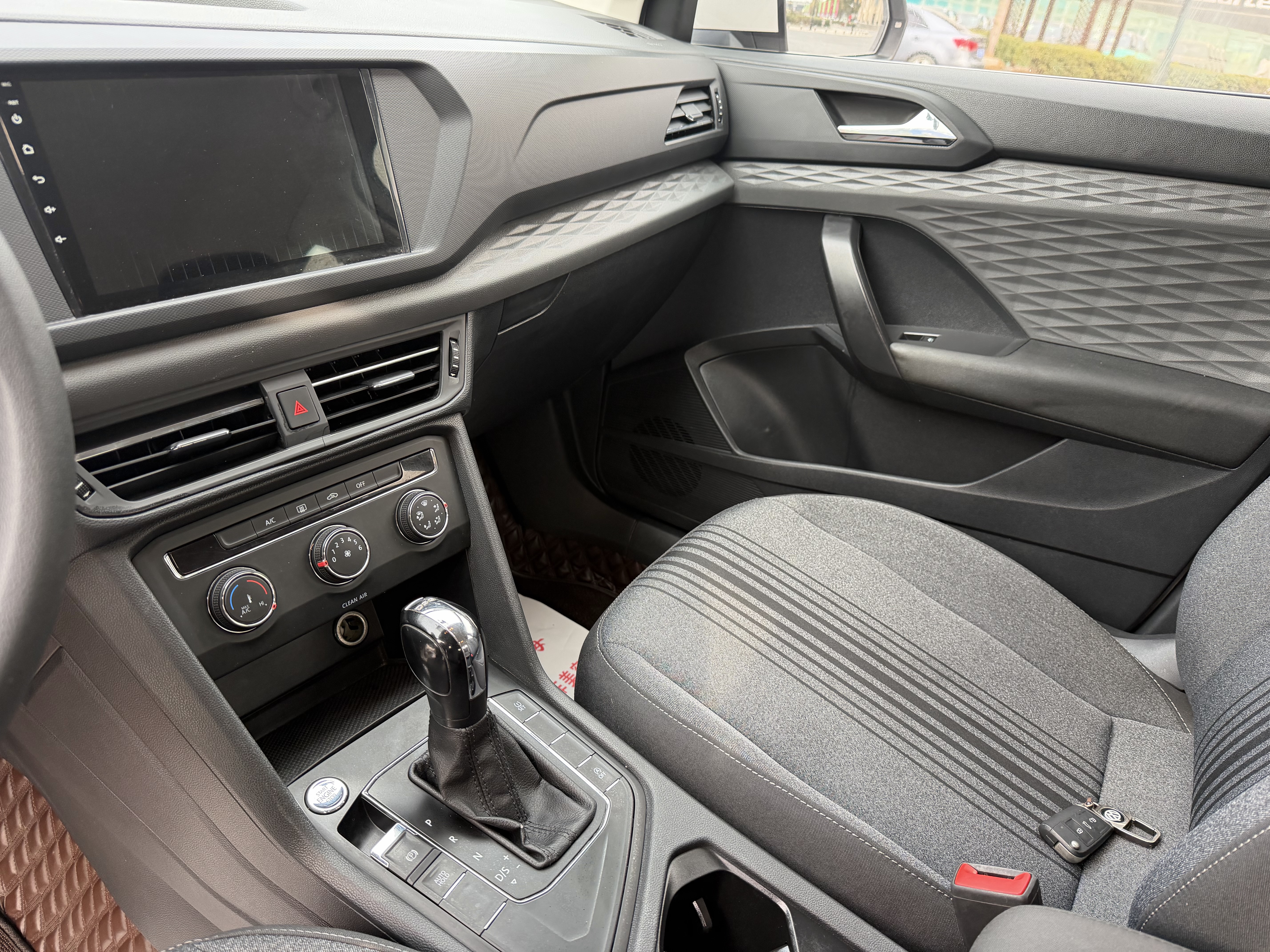 Volkswagen Tharu 2019 #10 Volkswagen Tharu 2019 car image #10