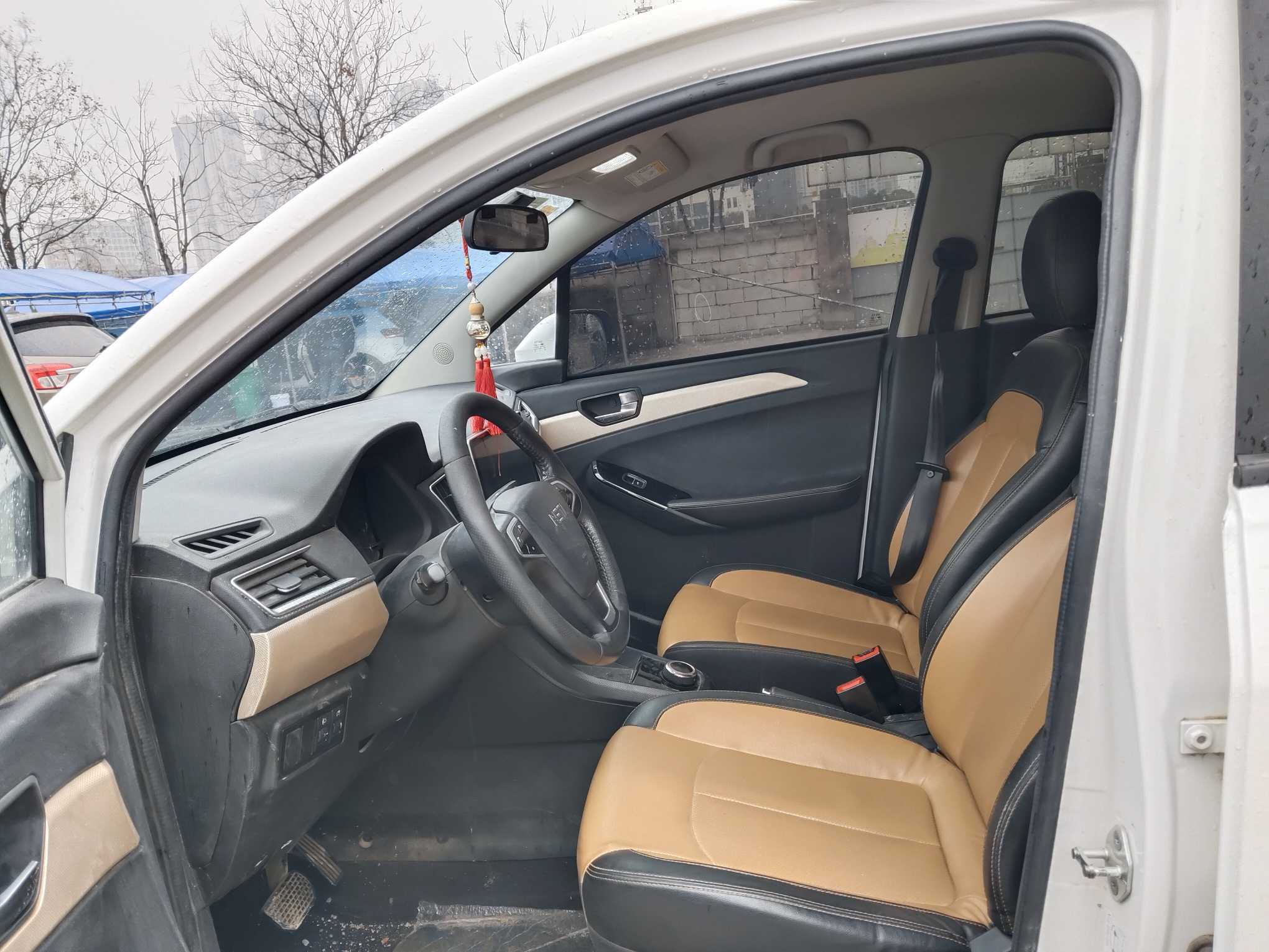 哪吒汽车 哪吒N01 2019 汽车图片 #10