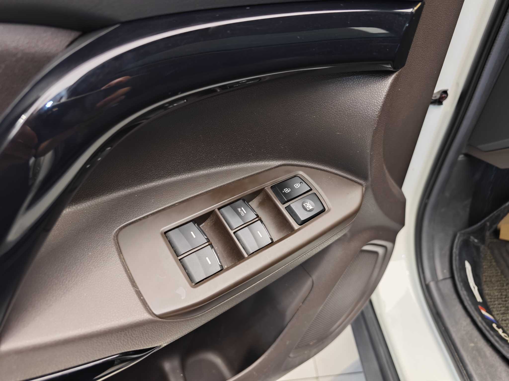 广汽集团 世锐PHEV 2019 汽车图片 #10