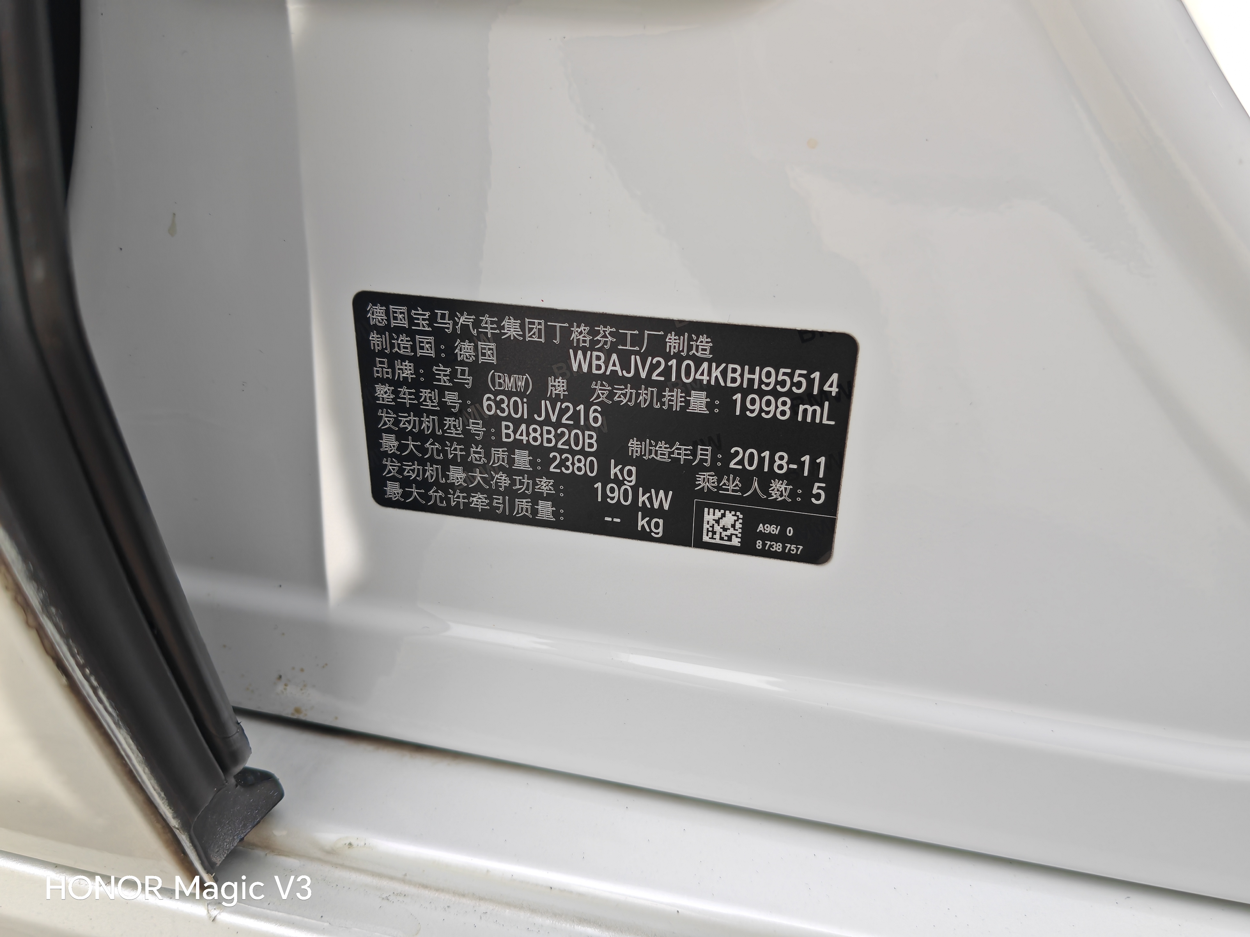 BMW 6 Series GT 2019 immagine di auto #10