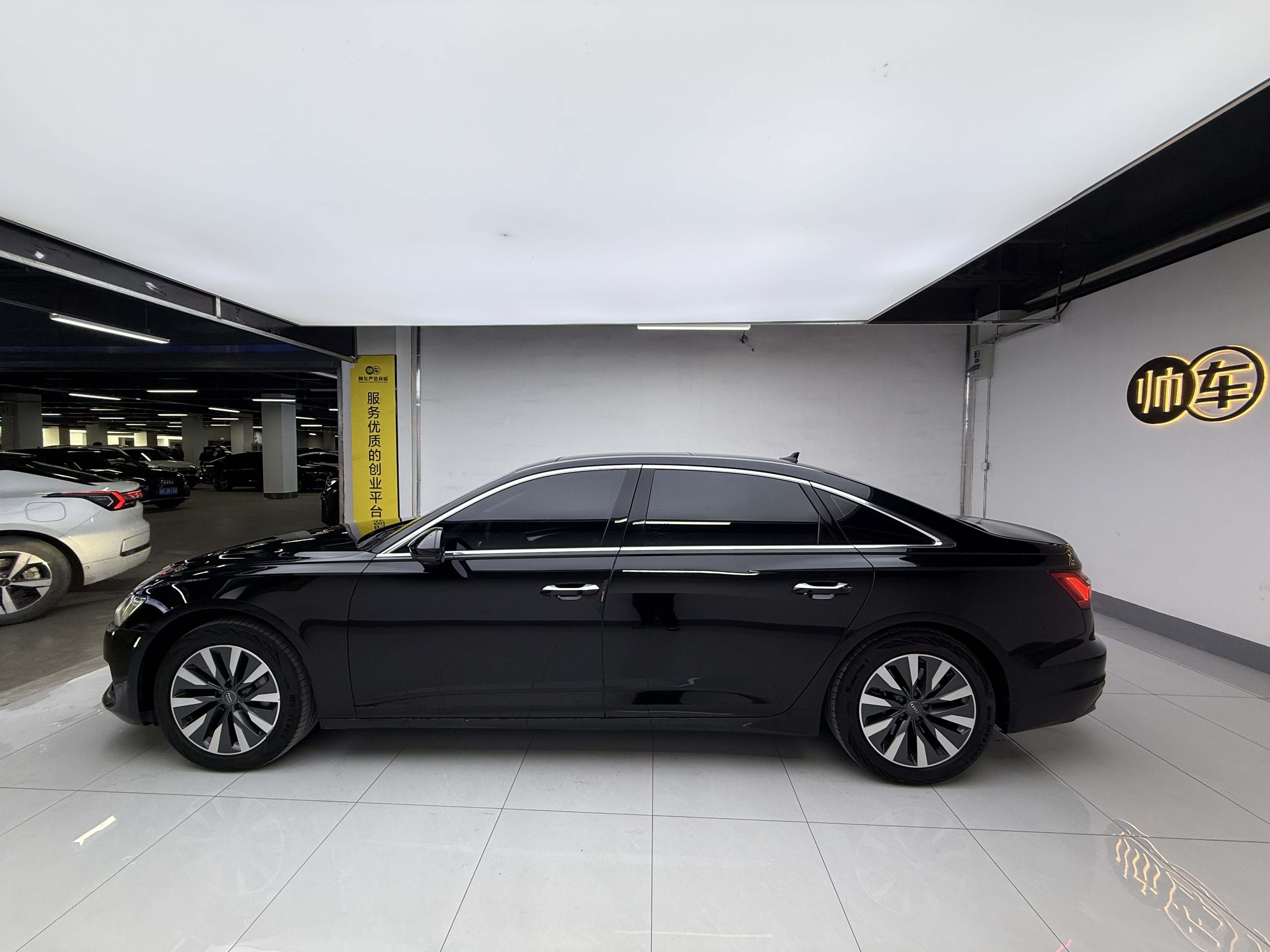 Audi A6L 2020 car image #10