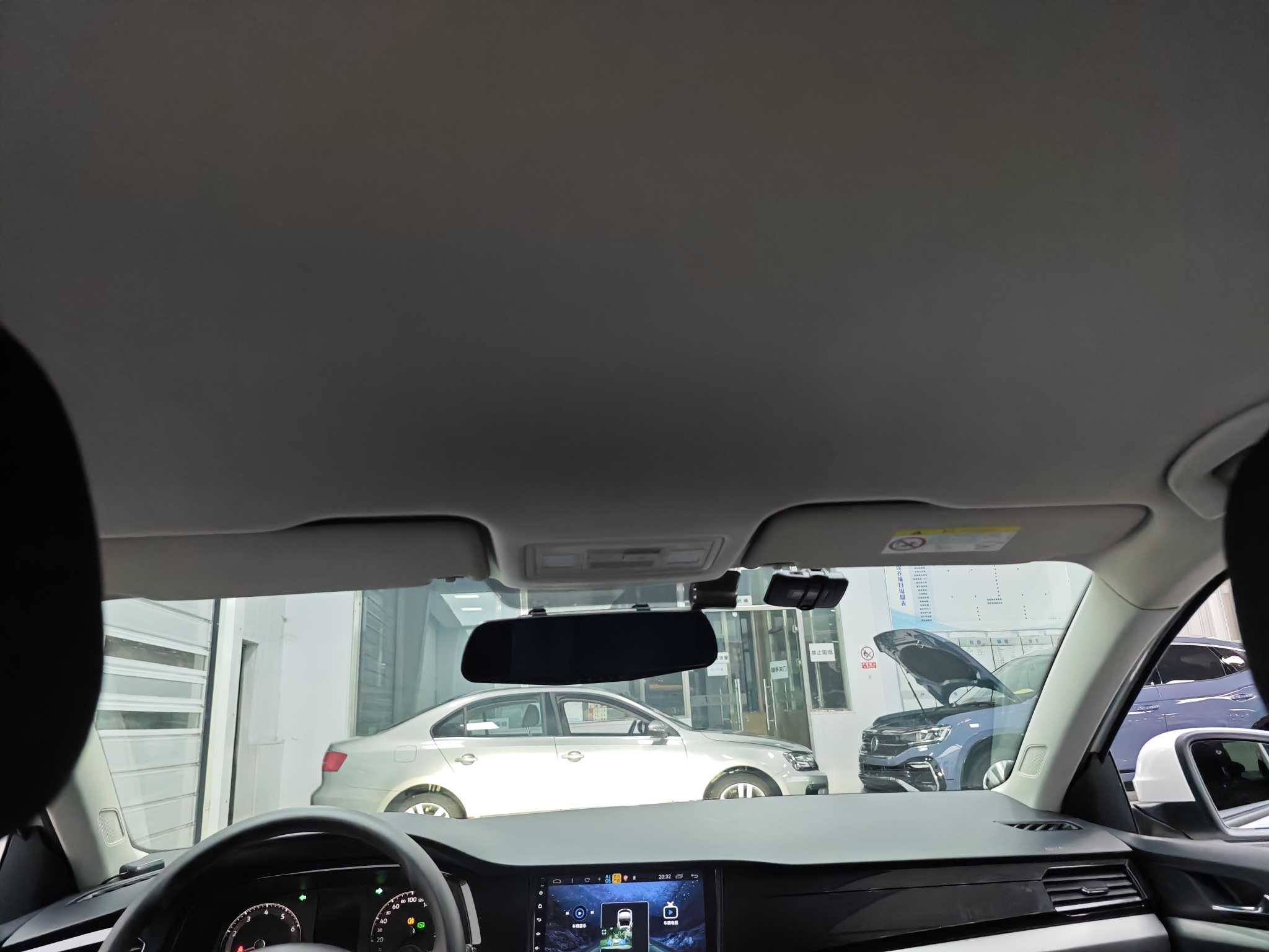 Volkswagen Bora 2019 car image #10