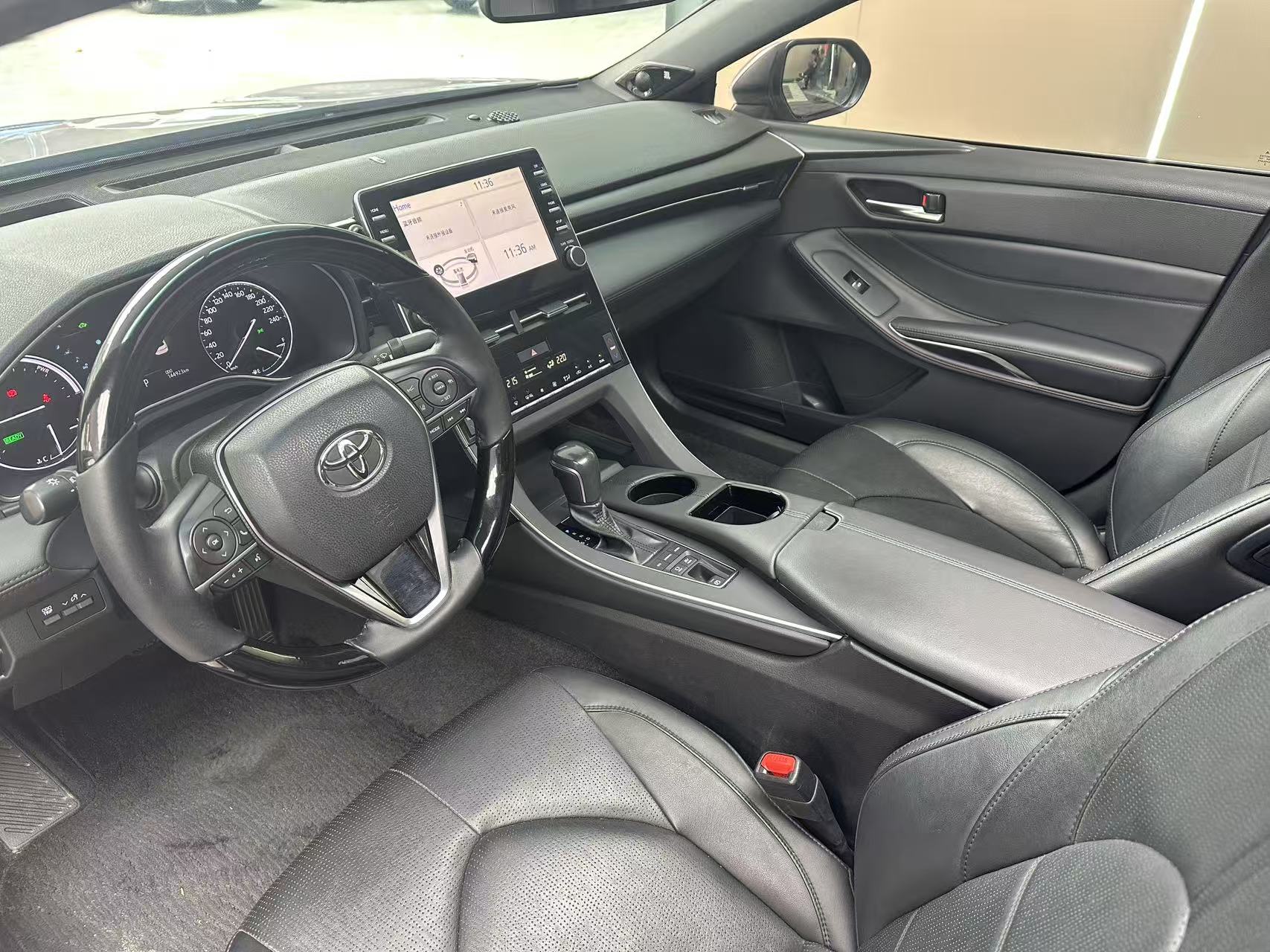 Toyota Avalon 2020 car image #10