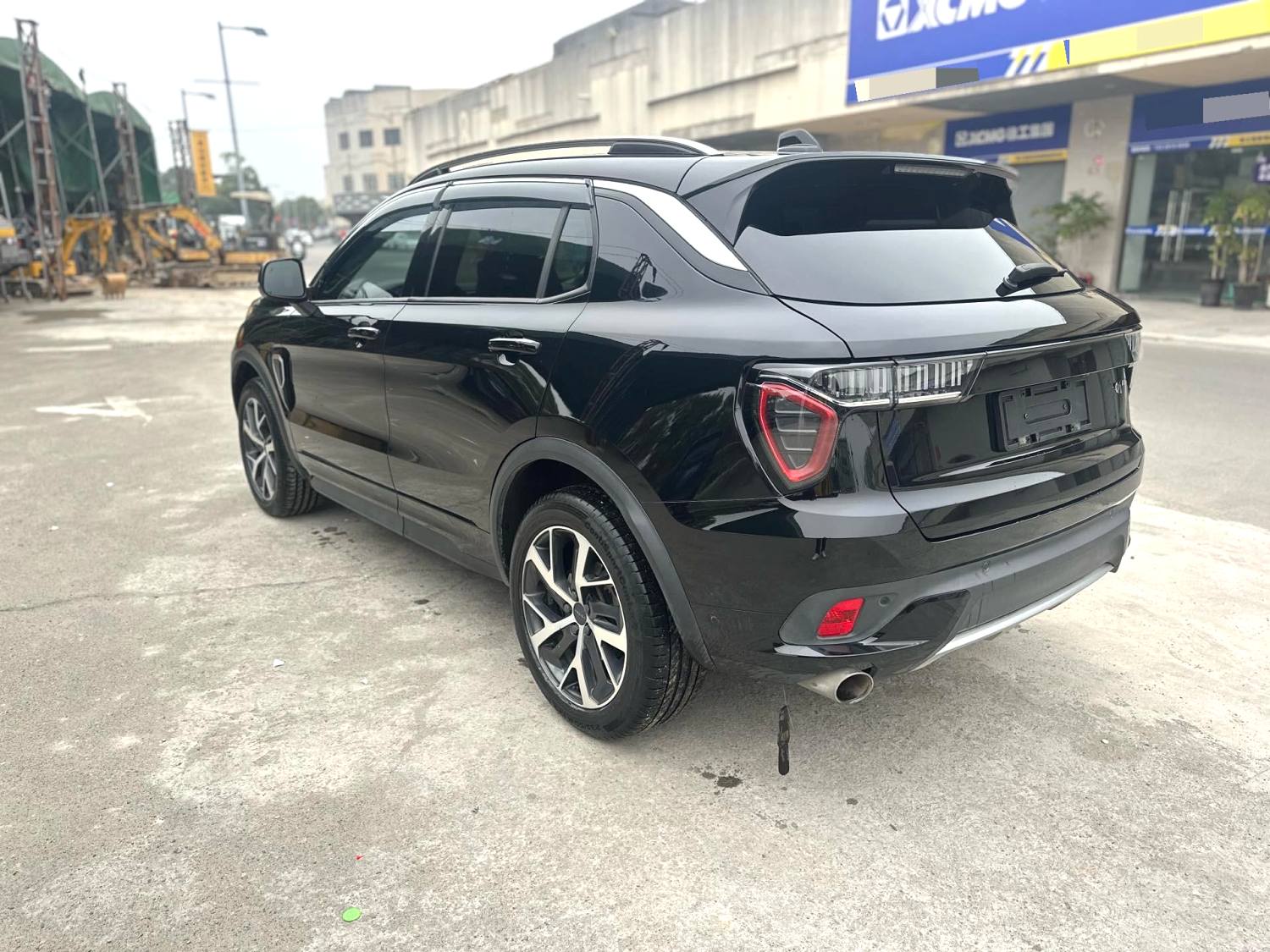 Lynk & Co 2019 #10 Lynk & Co 2019 car image #10