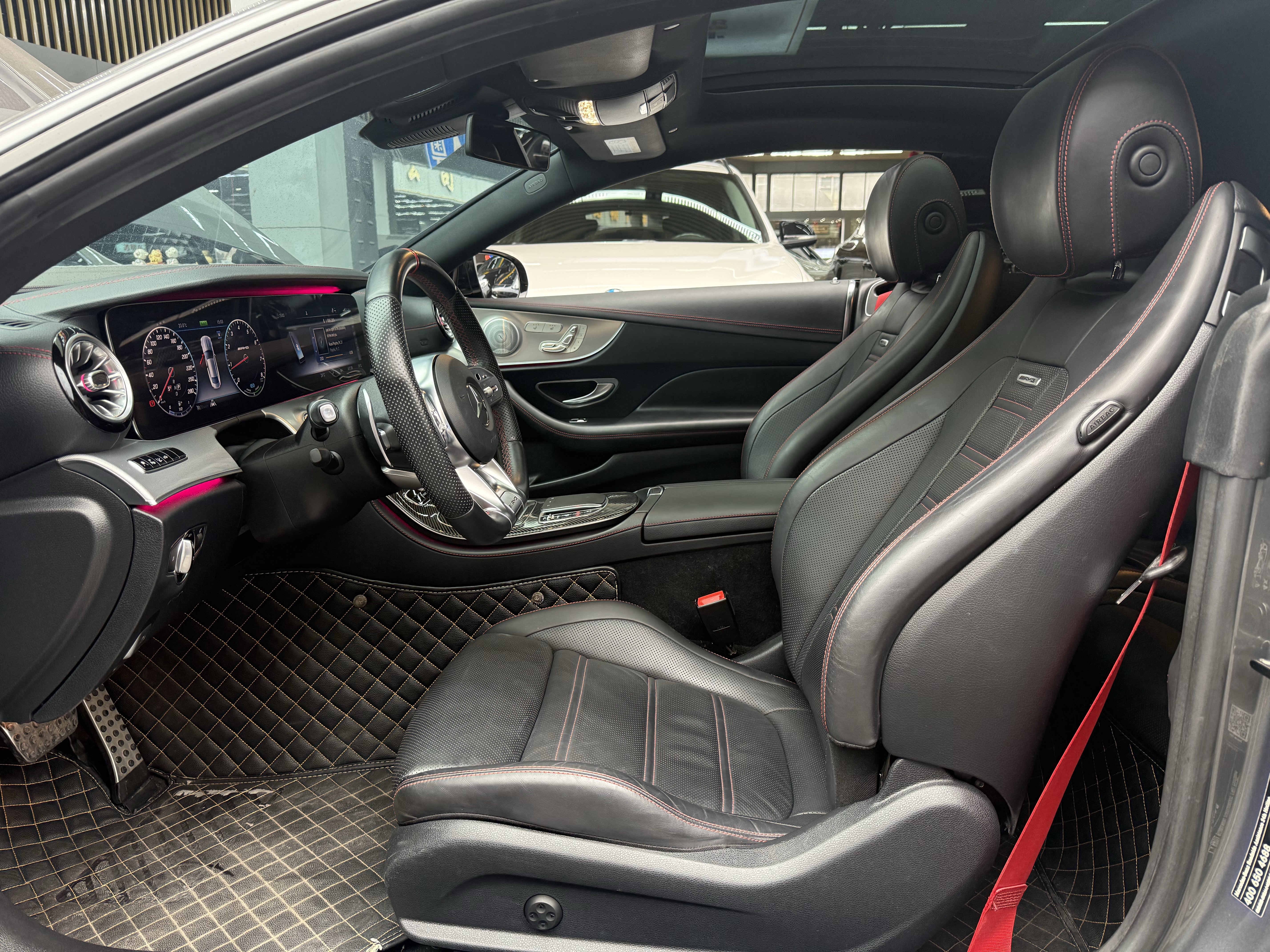 Mercedes-Benz E AMG 2021 صورة سيارة #10